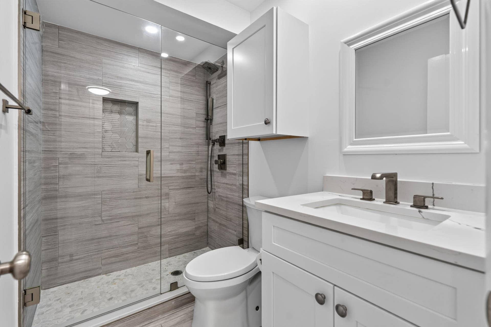 100 SHORE Court, #311, North Palm Beach, FL 33408 28-web-or-mls-_MLP8028