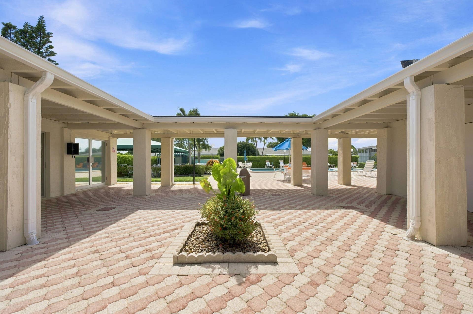 2400 Malayan Drive, #94-D, Delray Beach, FL 33445 25-web-or-mls-2400-malayan-dr-94d