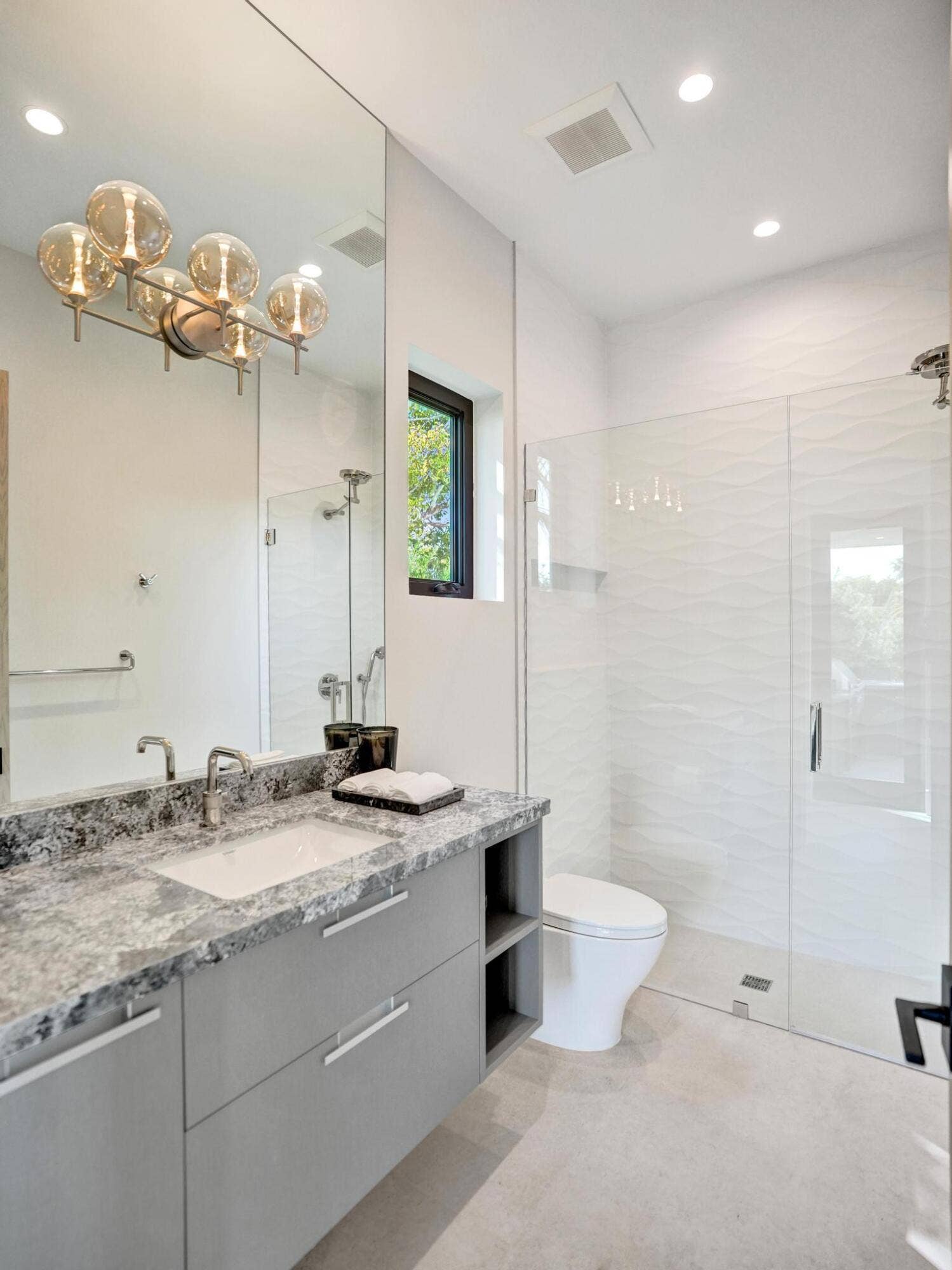 23 ISLA BAHIA Drive, Fort Lauderdale, FL 33316 DSC02903