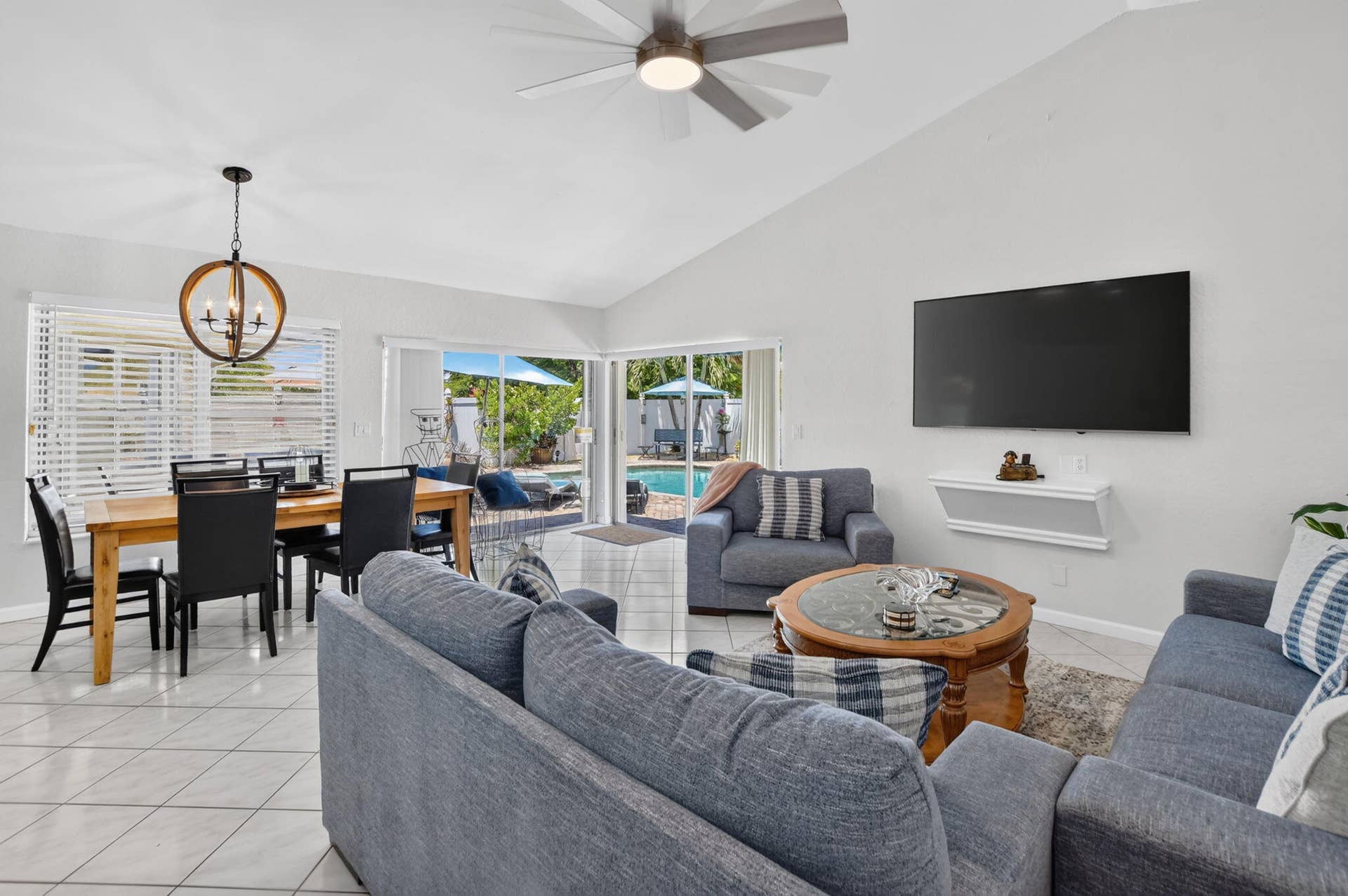 703 AVOCET Road, Delray Beach, FL 33444 Family room