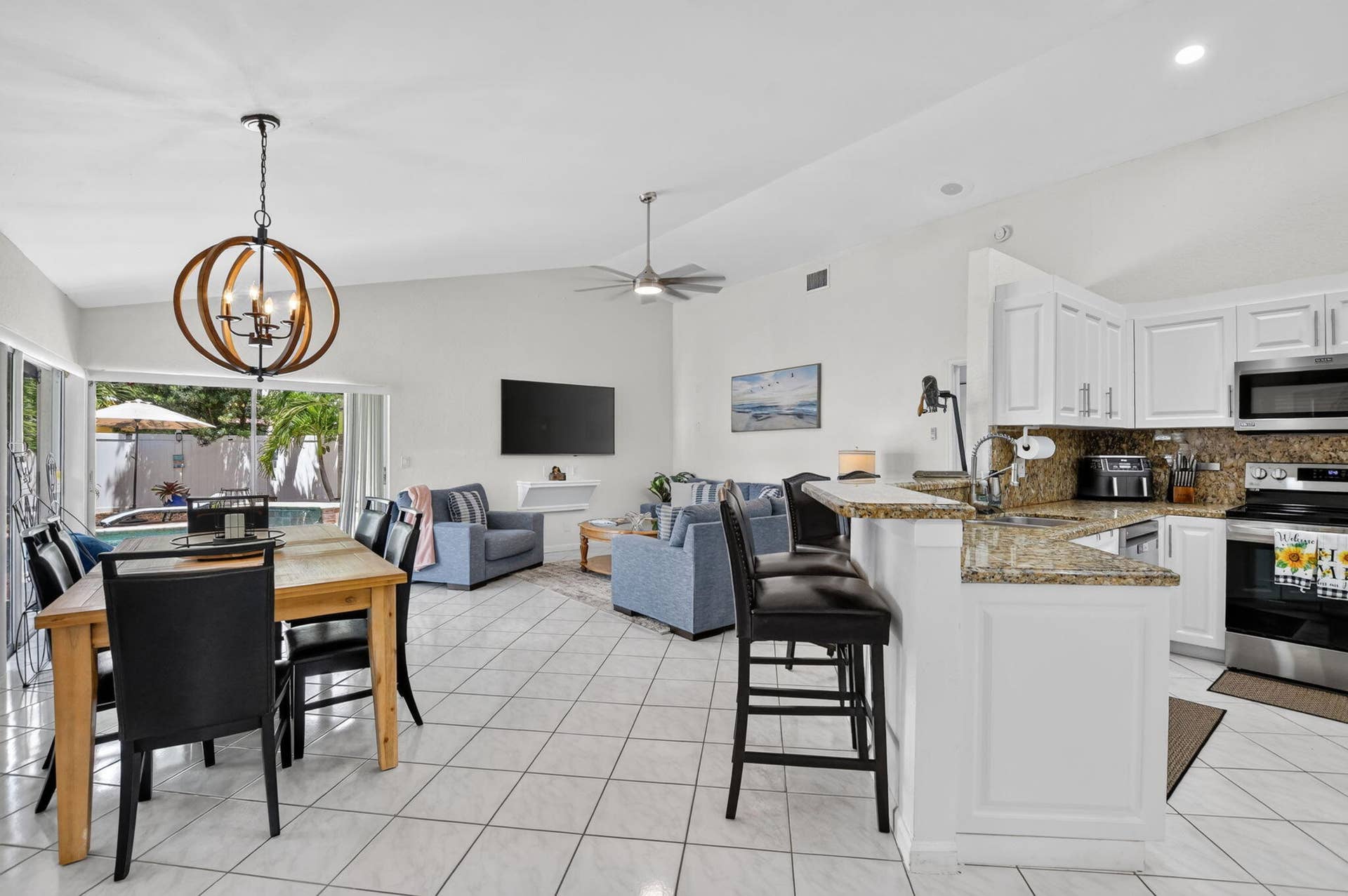 703 AVOCET Road, Delray Beach, FL 33444 Family room