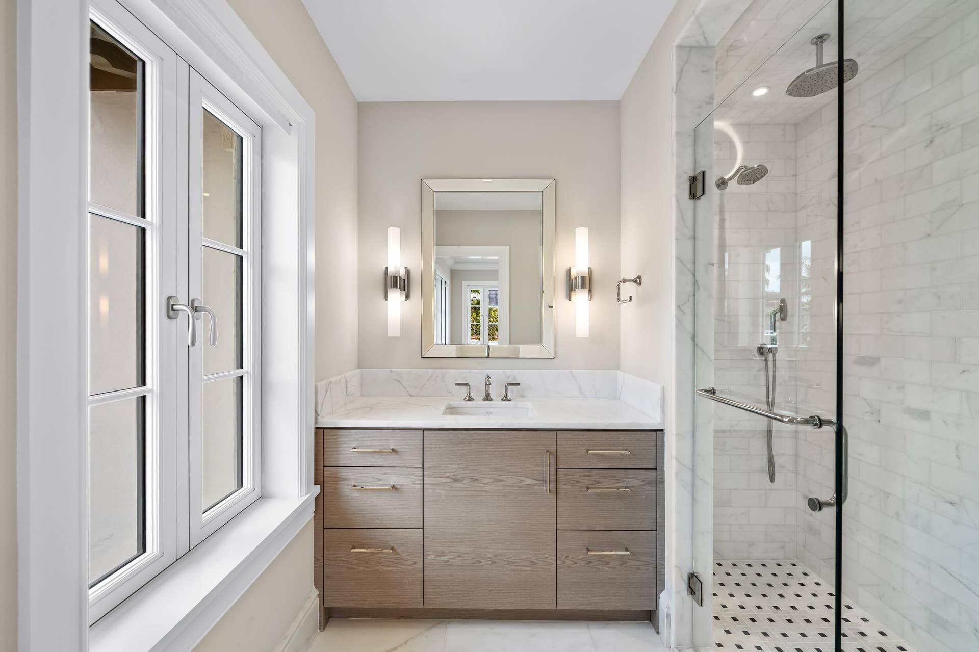 45.5 - Guest Bathroom 1