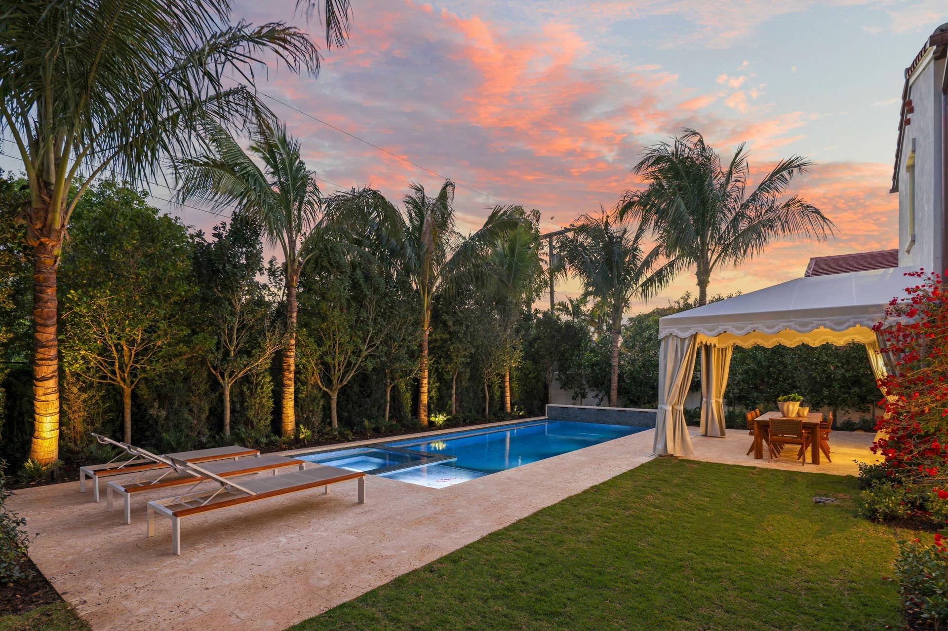 7 - Backyard
