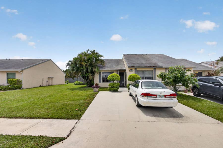Property photo for 262 Palmetto Court, Jupiter, FL