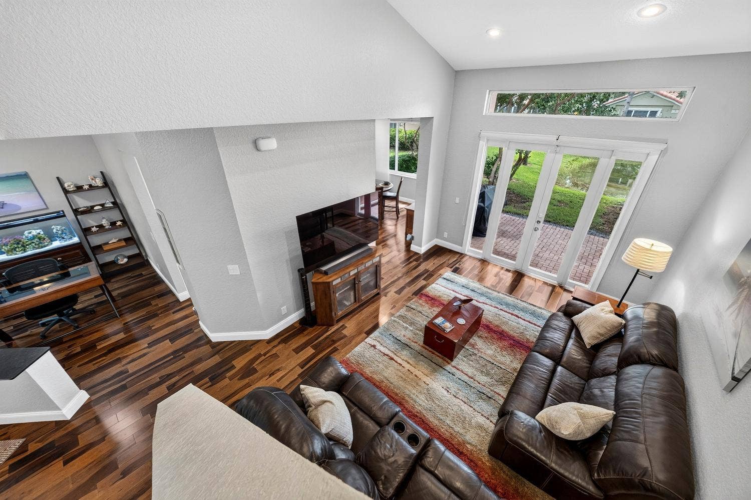 023-002-Living Room-1500x998