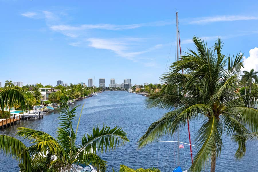 Property photo for 516 HENDRICKS Isle, #4A, Fort Lauderdale, FL