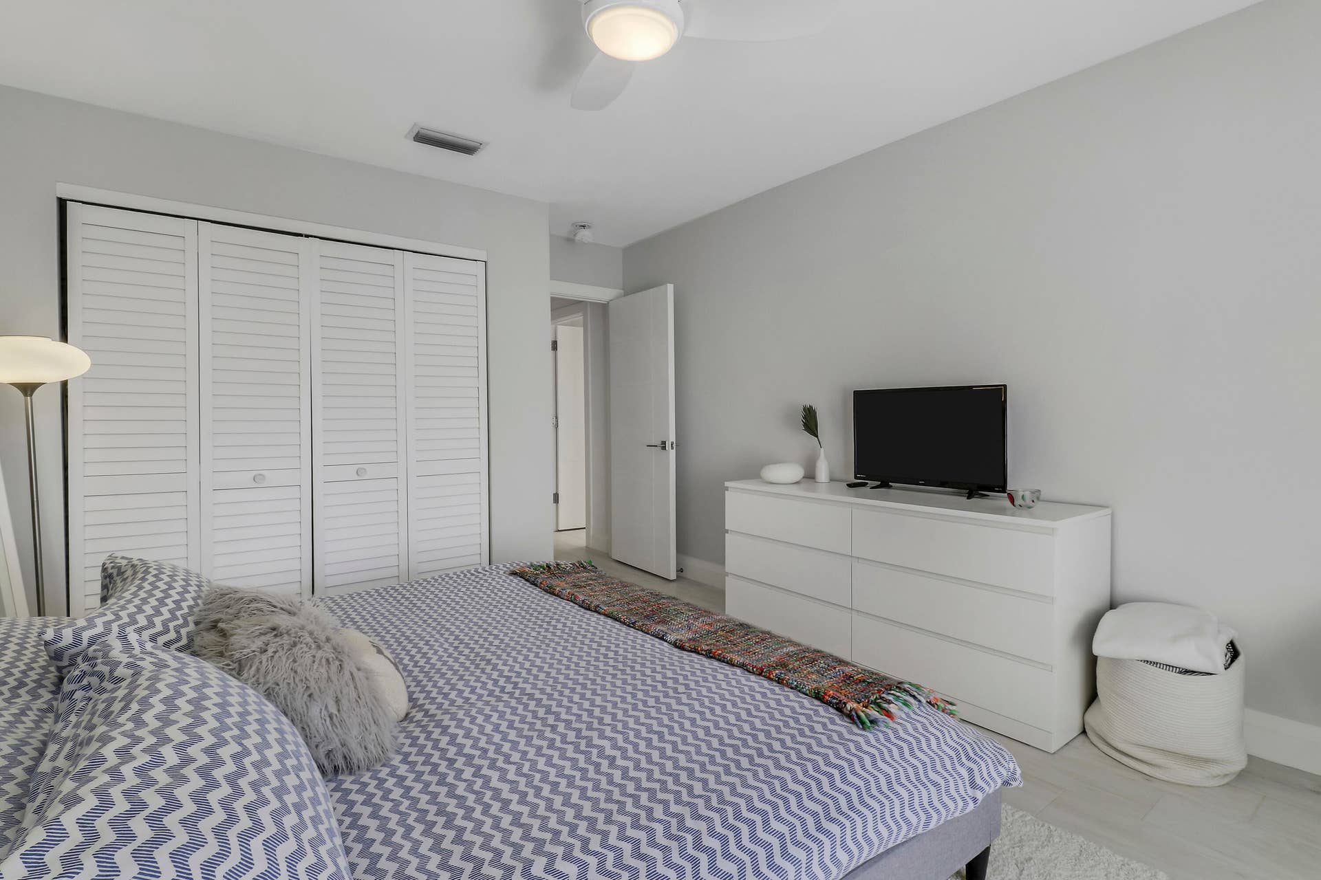 Guest Room 1