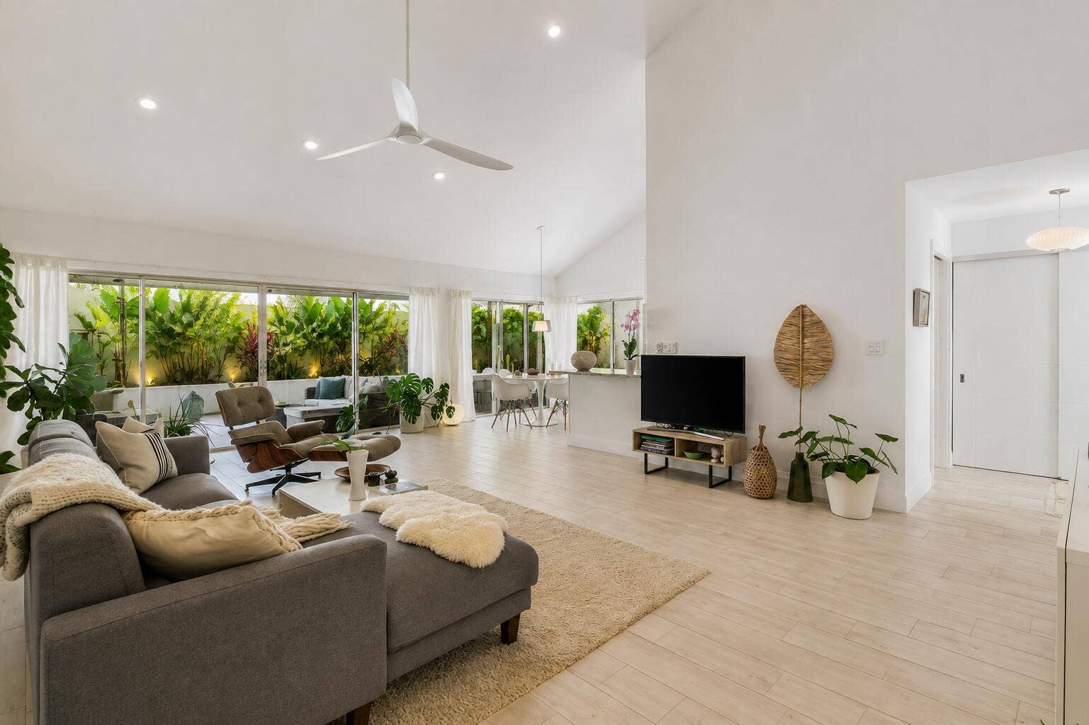 Landscaping Virtually Staged