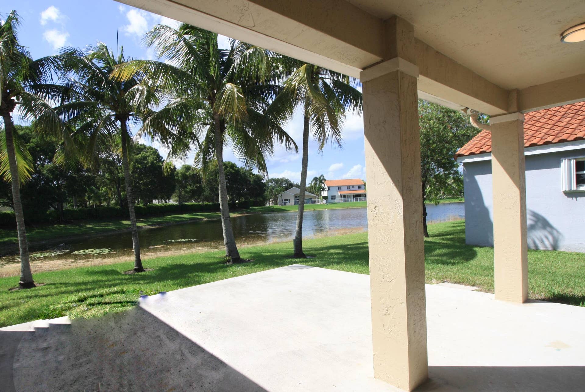 853 SAND CREEK Circle, Weston, FL 33327 Patio811