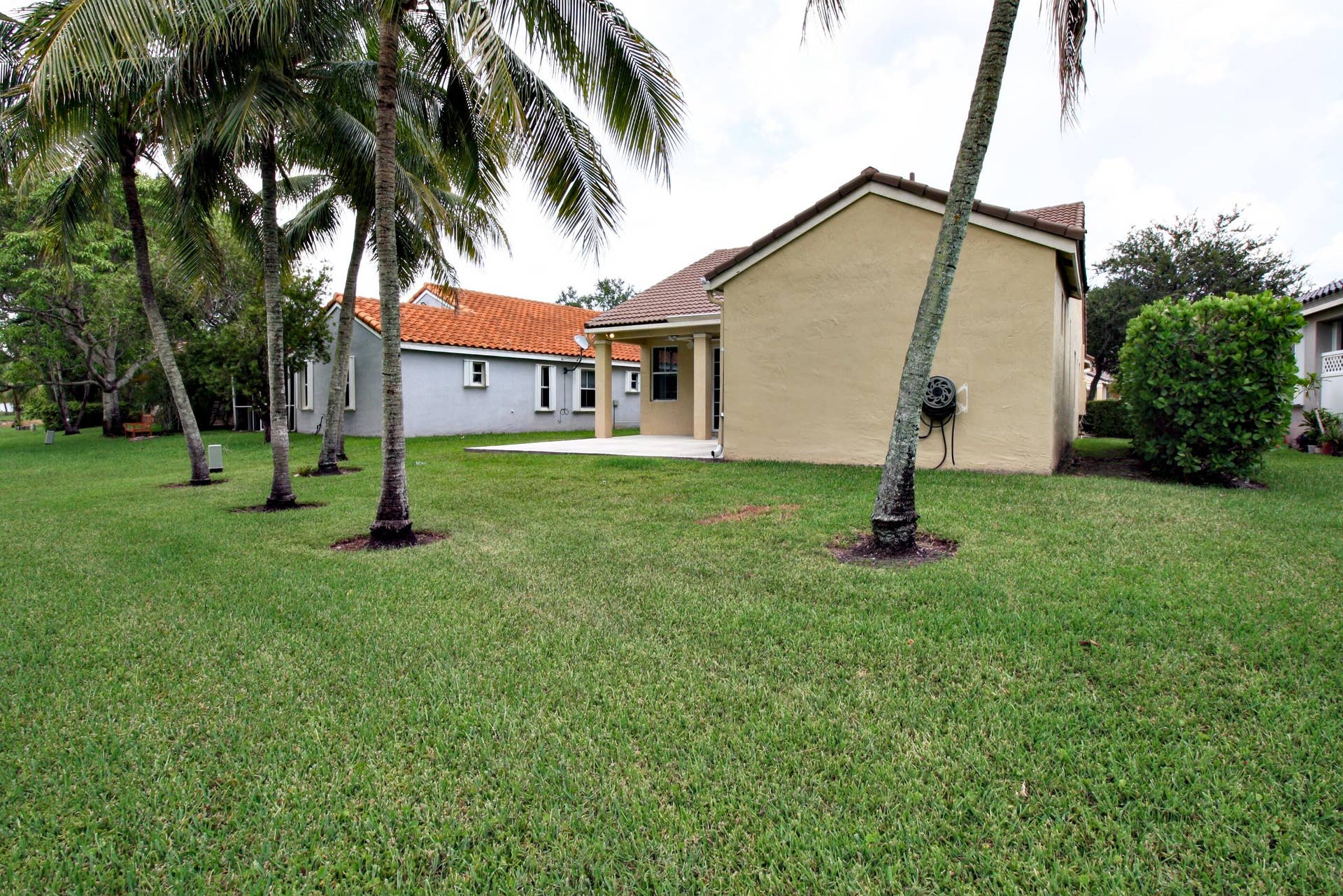853 SAND CREEK Circle, Weston, FL 33327 Patio3