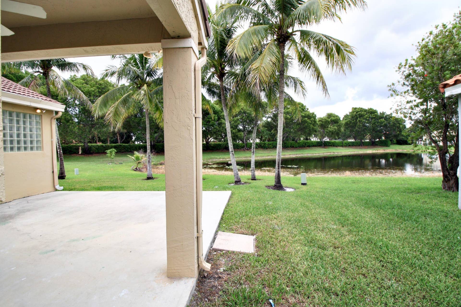 853 SAND CREEK Circle, Weston, FL 33327 Patio