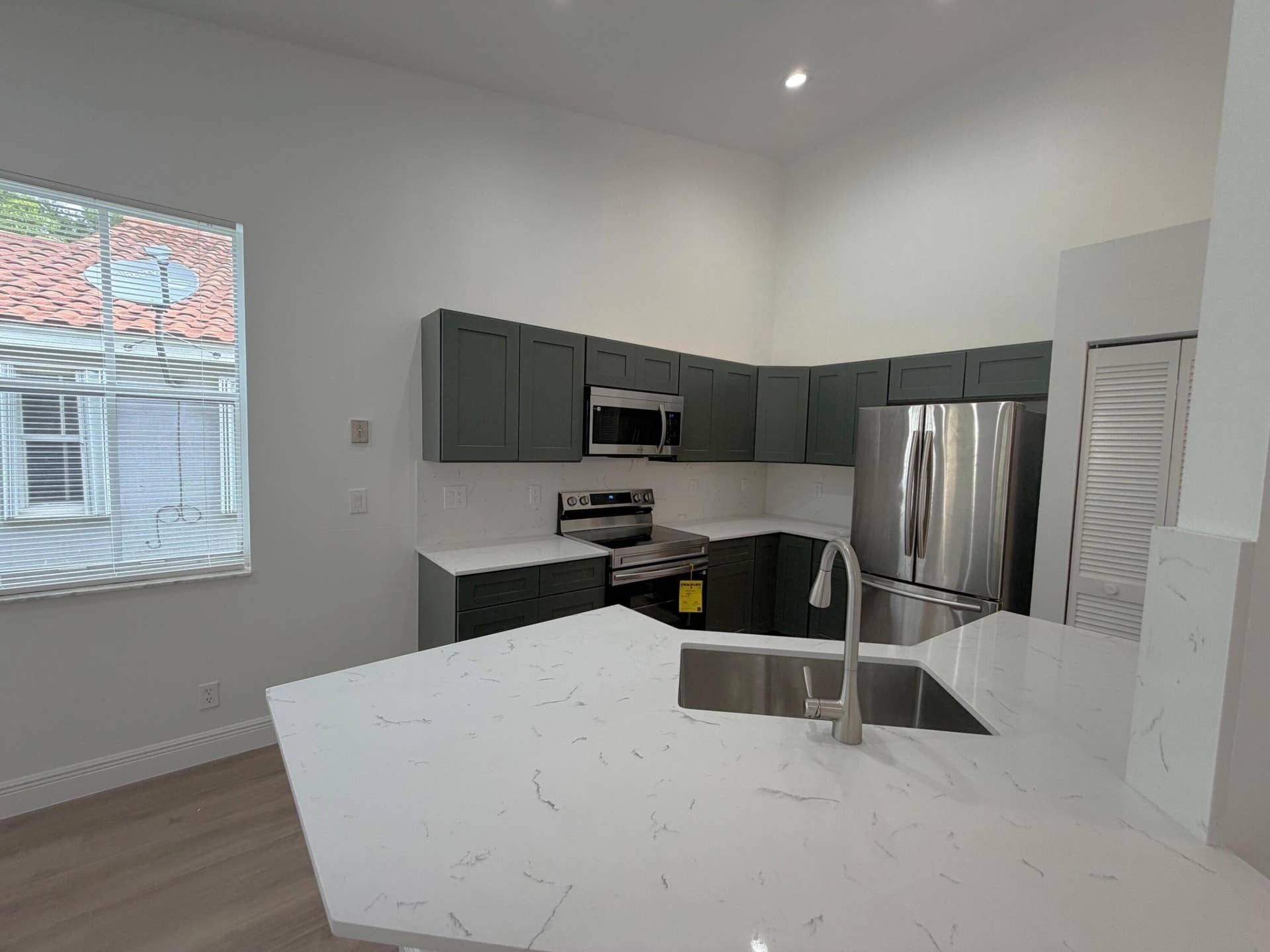 853 SAND CREEK Circle, Weston, FL 33327 k8