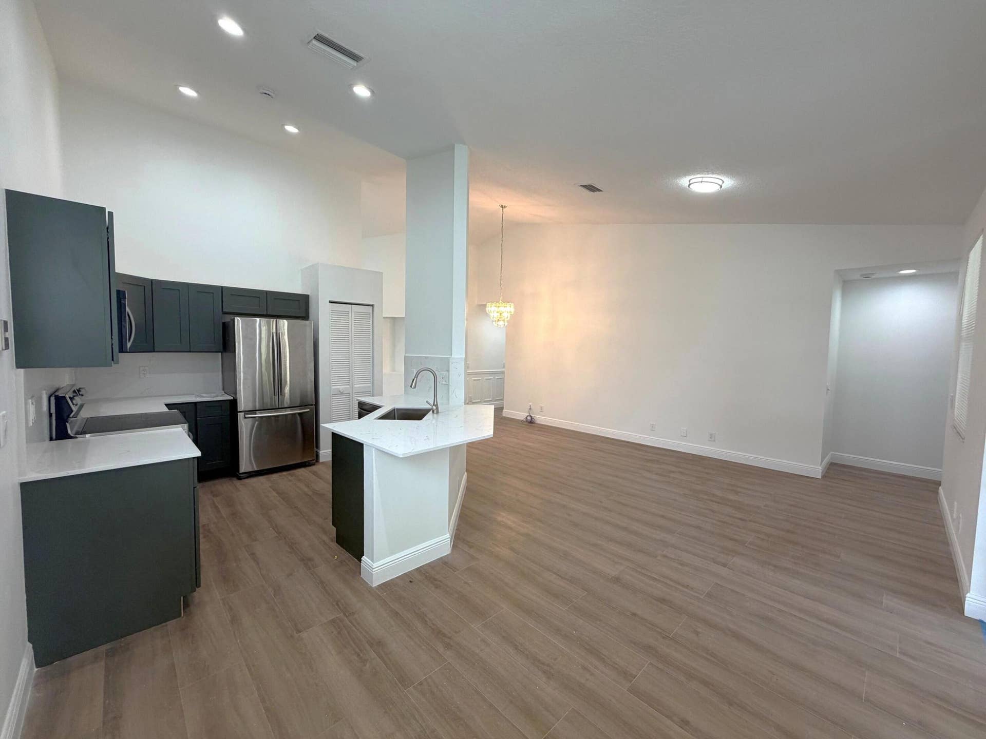 853 SAND CREEK Circle, Weston, FL 33327 f6
