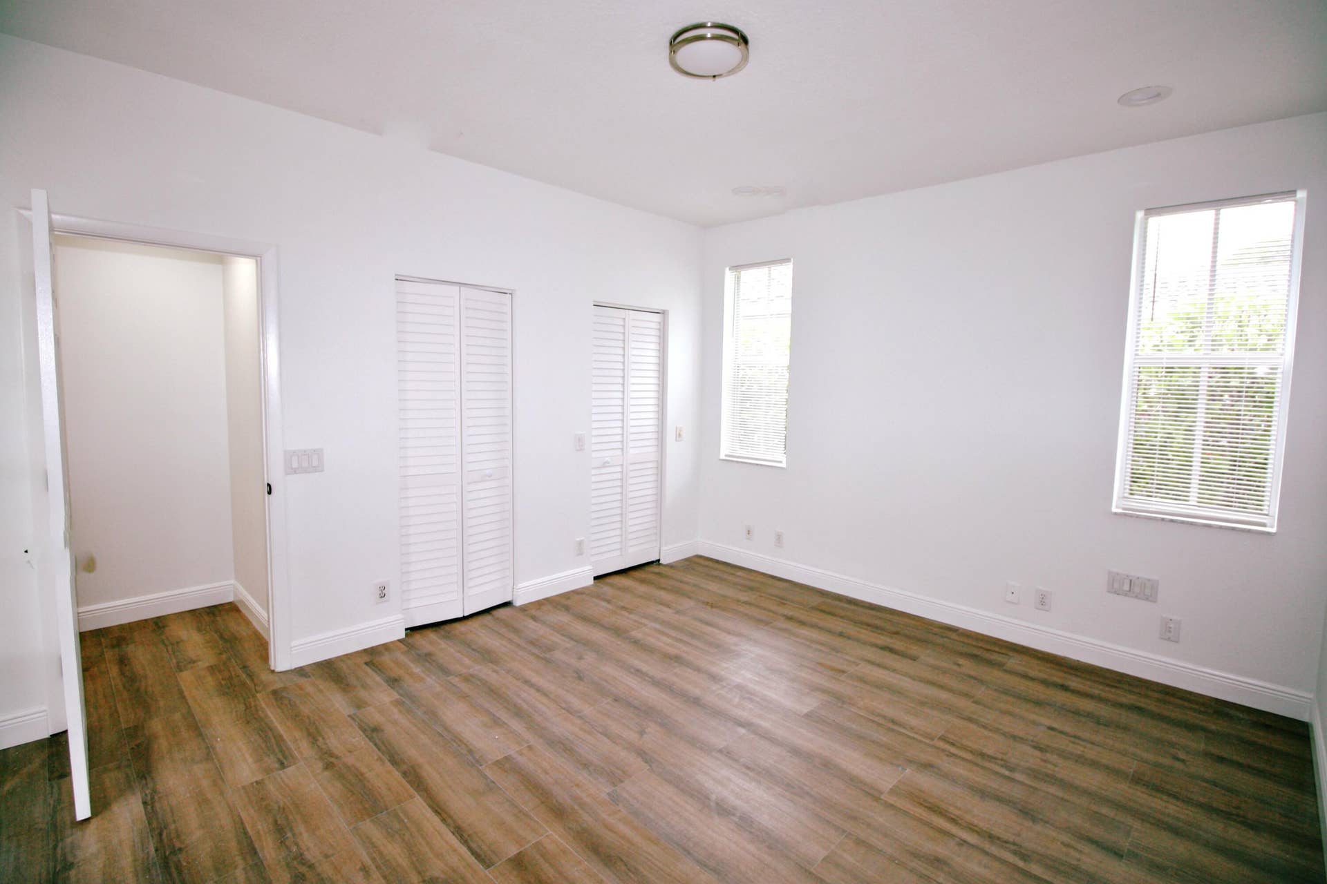 853 SAND CREEK Circle, Weston, FL 33327 Bedrooms