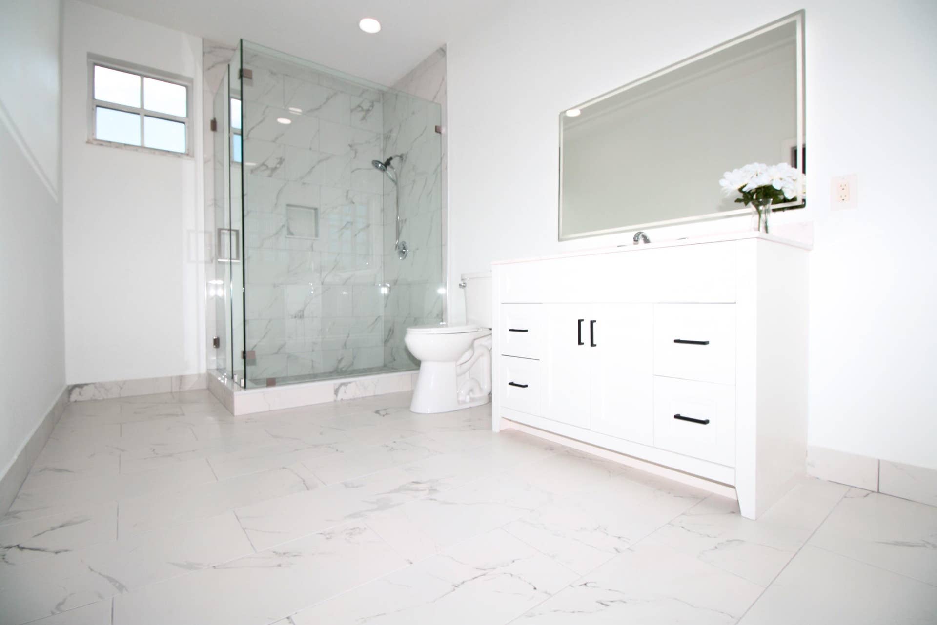 853 SAND CREEK Circle, Weston, FL 33327 Bathroom810