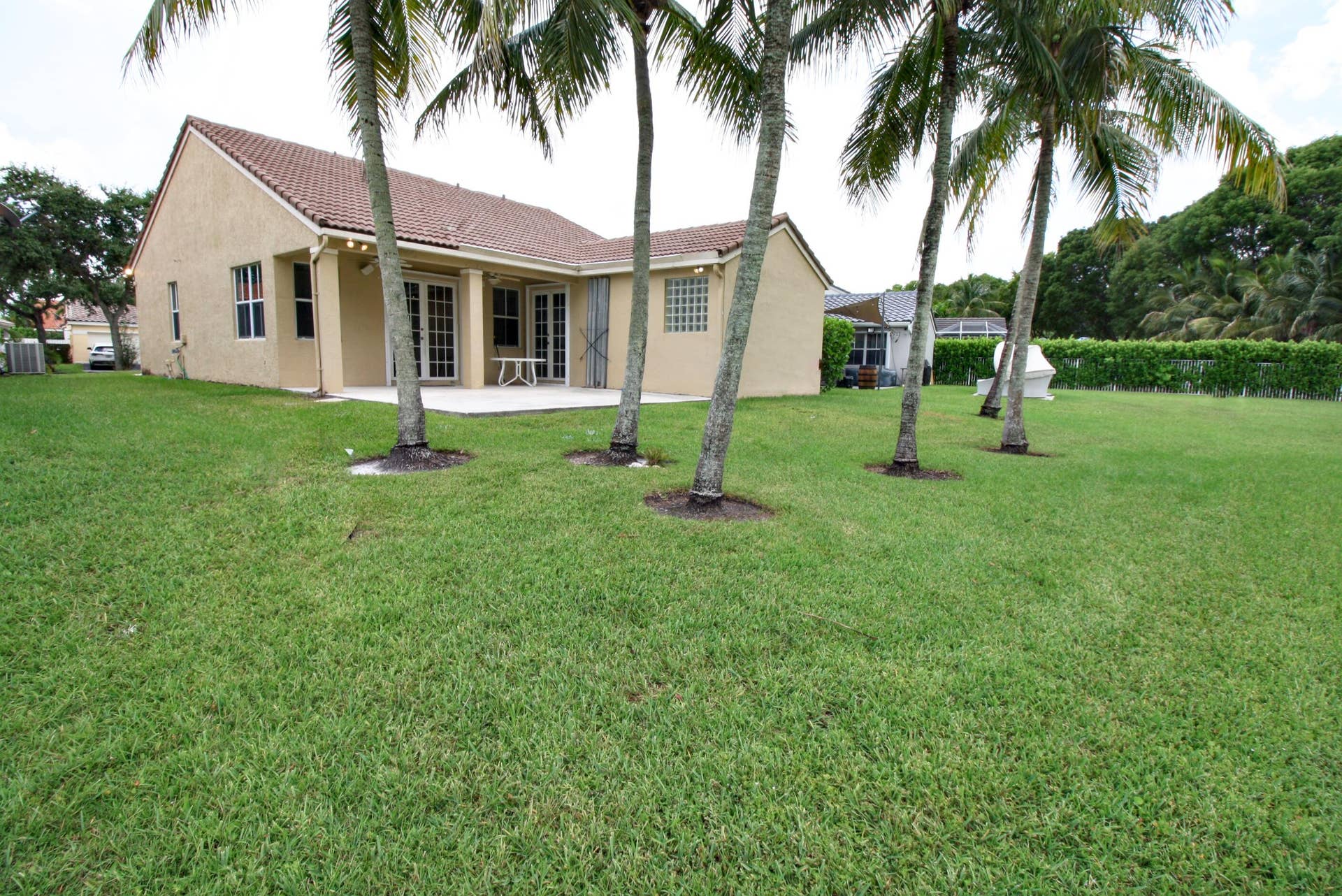 853 SAND CREEK Circle, Weston, FL 33327 Patio_casaotra