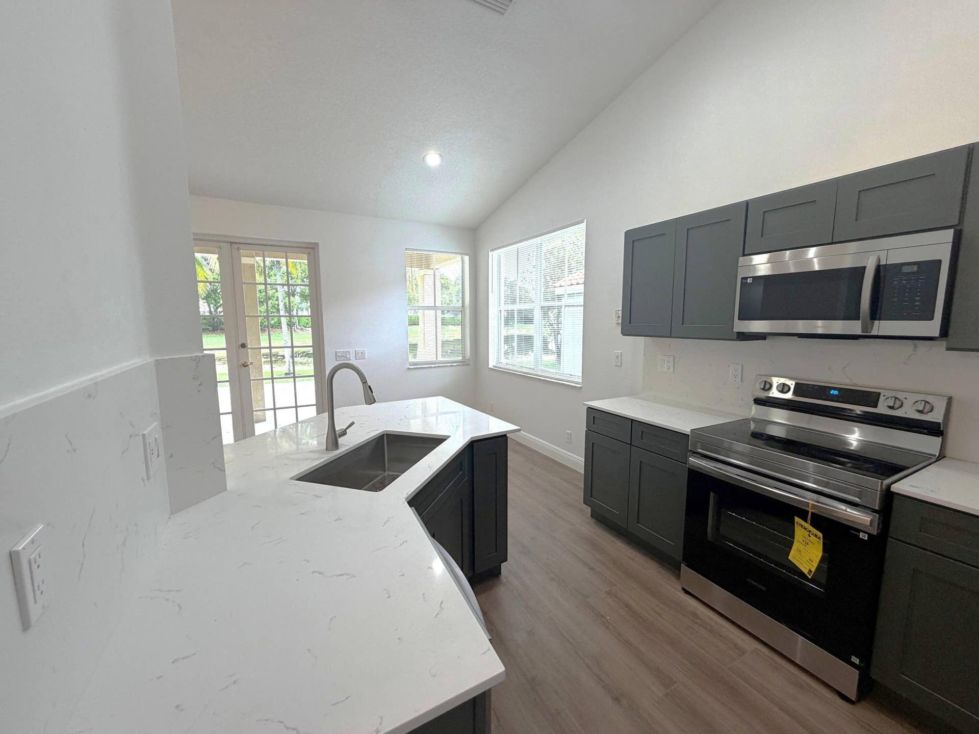 853 SAND CREEK Circle, Weston, FL 33327 k6