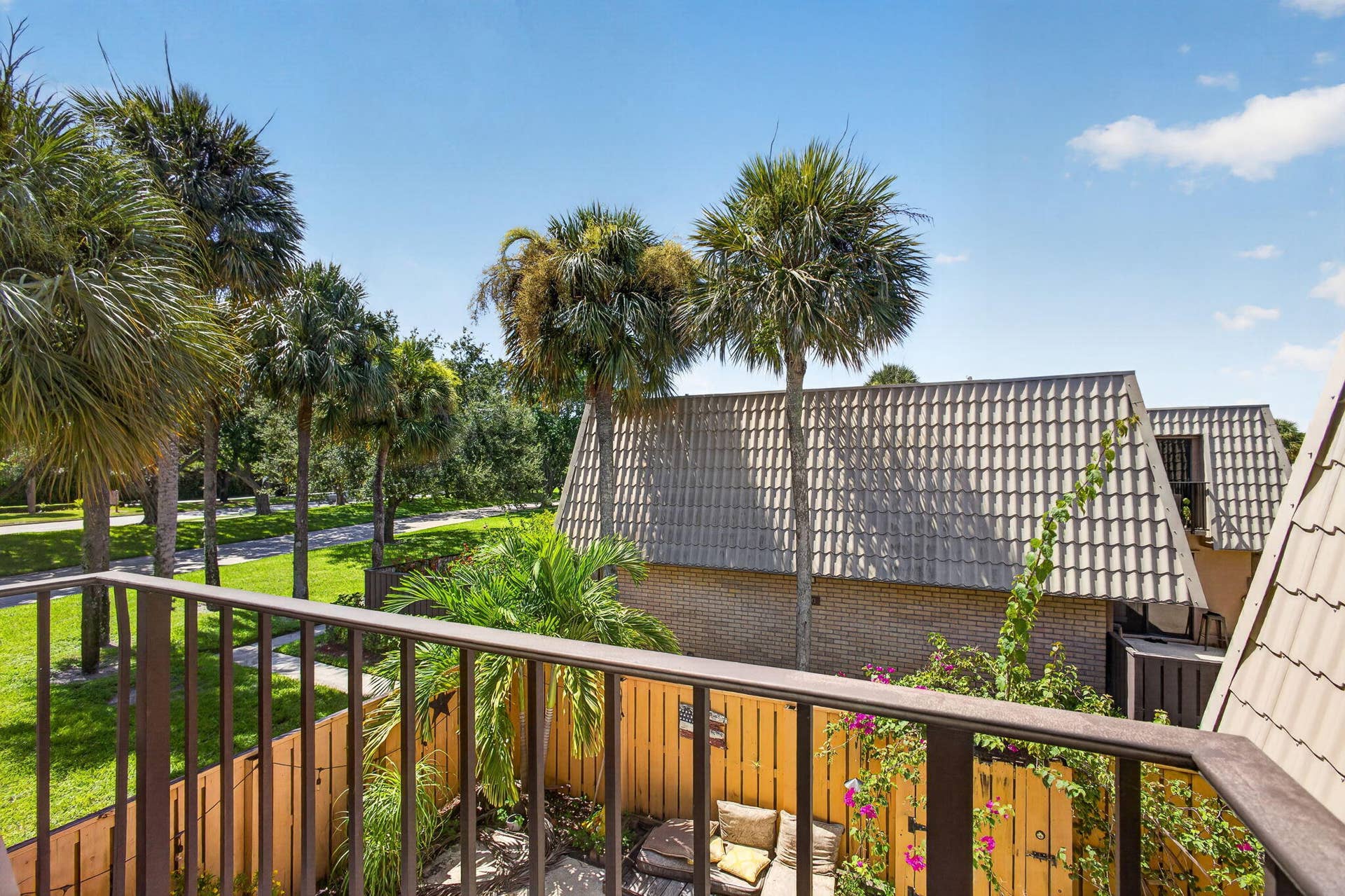 5107 51ST Way, West Palm Beach, FL 33409 32-web-or-mls-5D1A9676