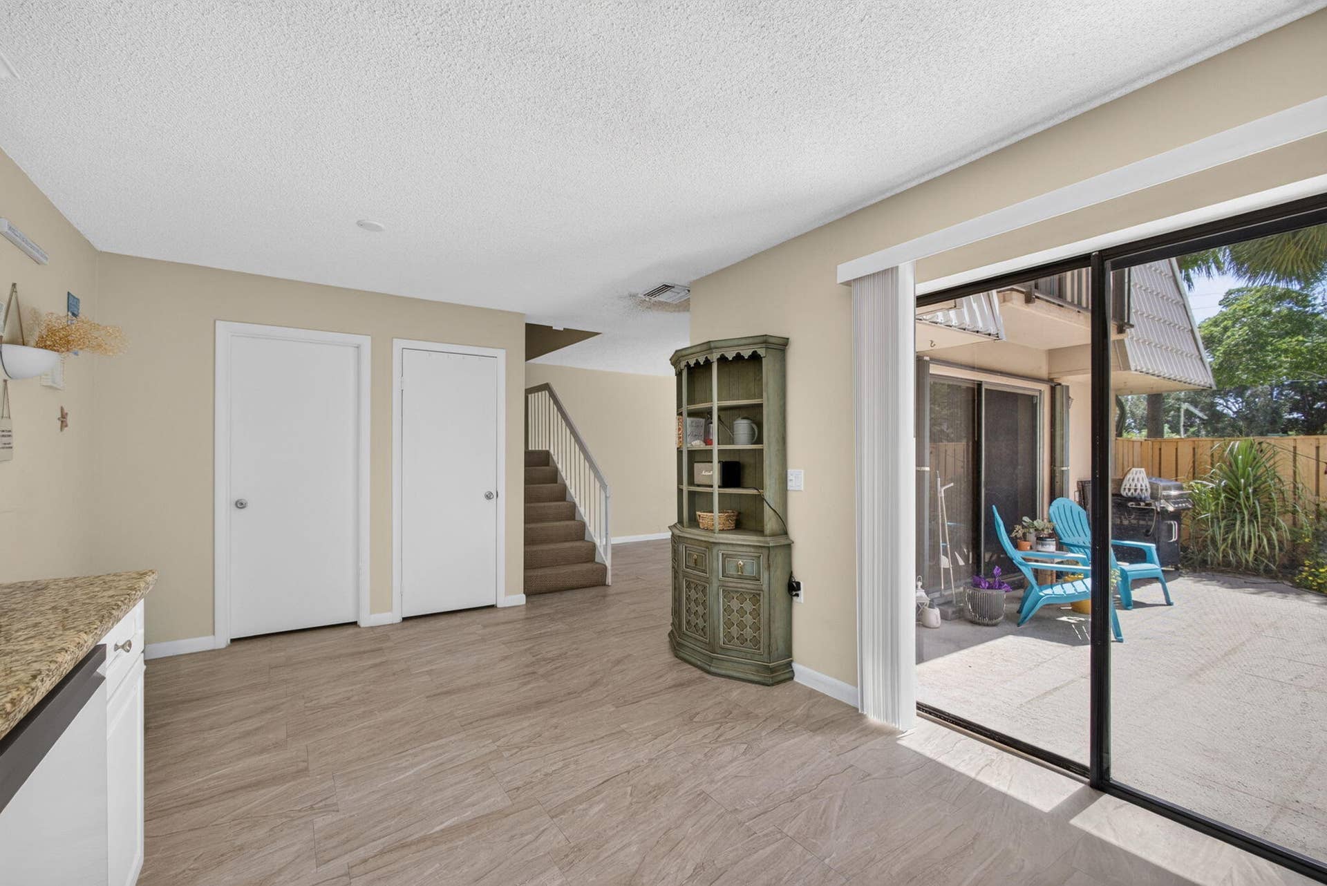 5107 51ST Way, West Palm Beach, FL 33409 21-web-or-mls-5D1A9627