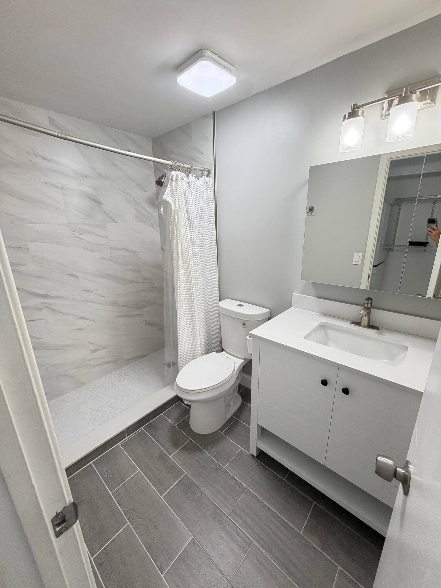 317 GEORGIAN PARK Drive, Jupiter, FL 33458 bathroom