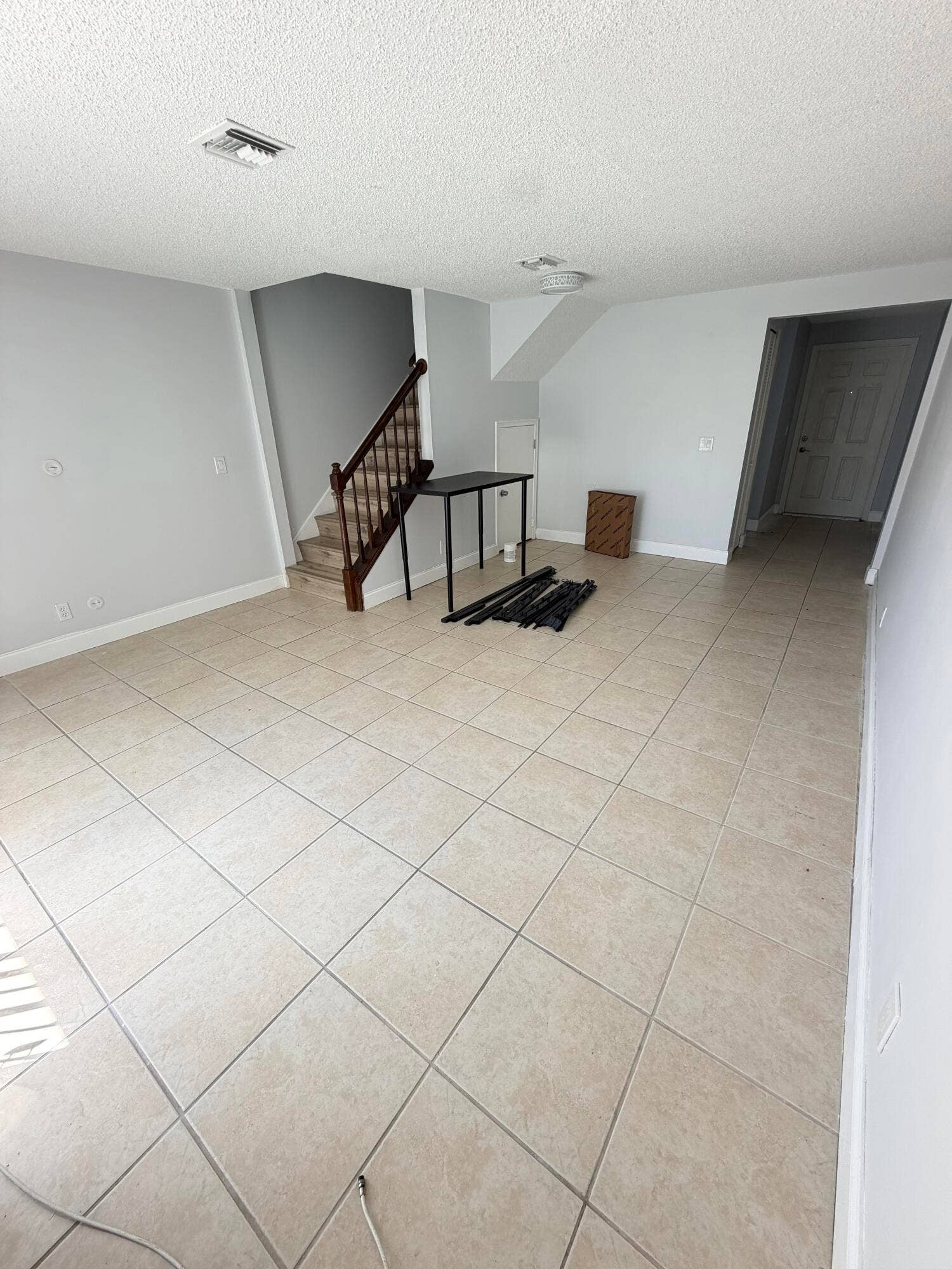 317 GEORGIAN PARK Drive, Jupiter, FL 33458 living room