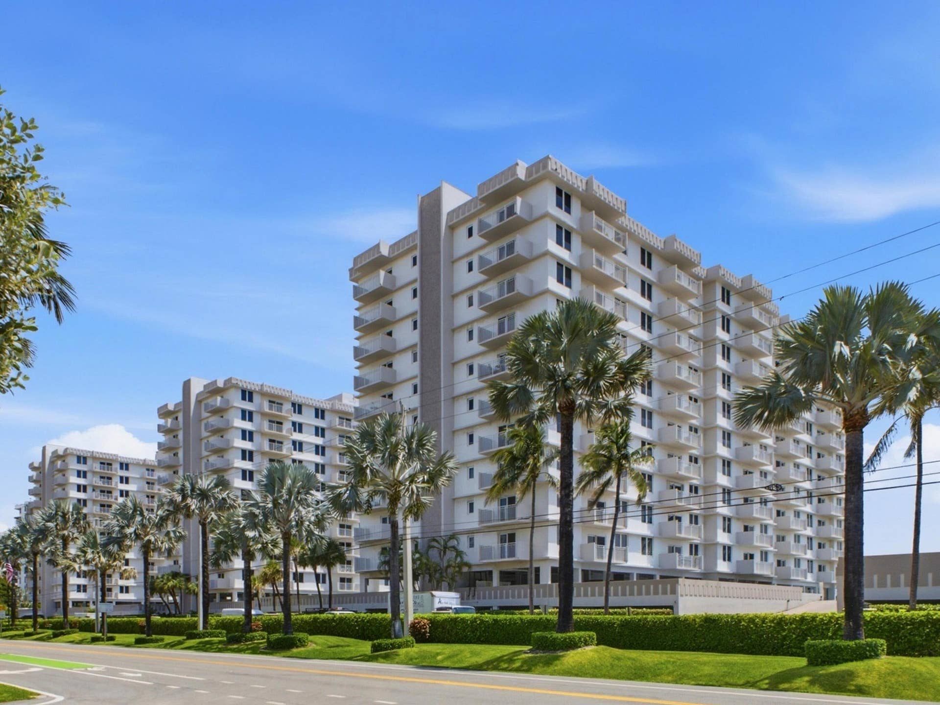 3215 S Ocean Boulevard, #911, Highland Beach, FL 33487 Front