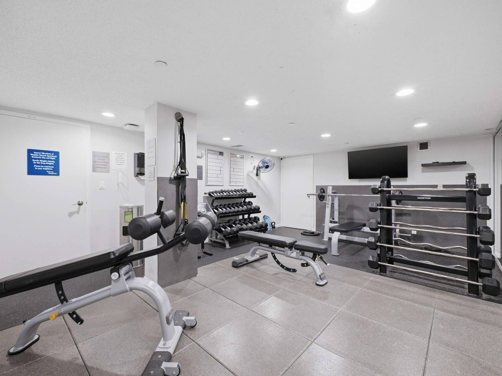 3215 S Ocean Boulevard, #911, Highland Beach, FL 33487 Gym Weights Room