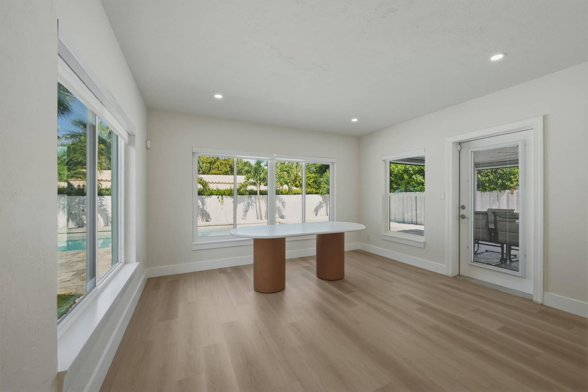 801 NE 19th Terrace, Fort Lauderdale, FL 33304 DSC06371