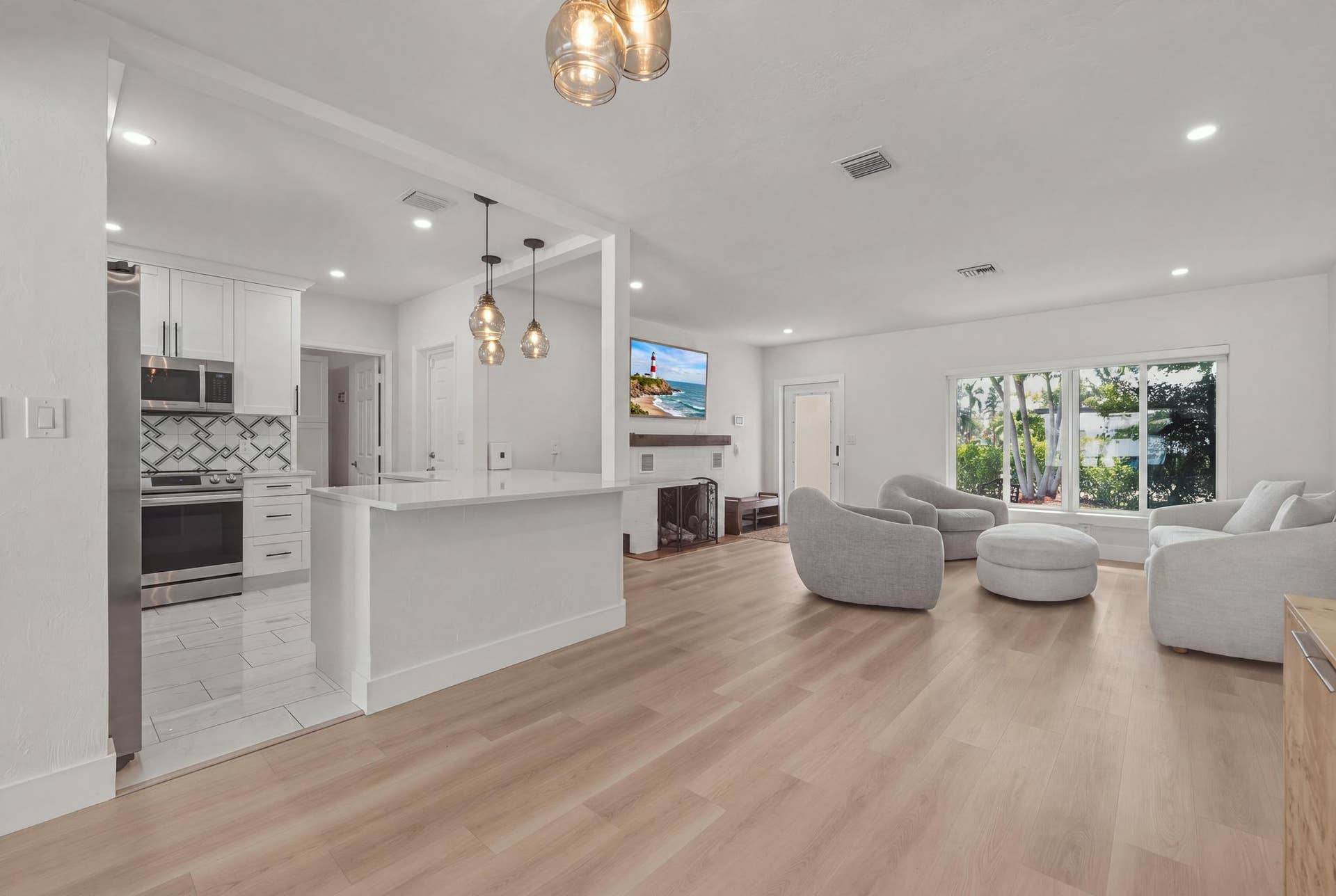 801 NE 19th Terrace, Fort Lauderdale, FL 33304 DSC06362_reedit_b13bf916-2