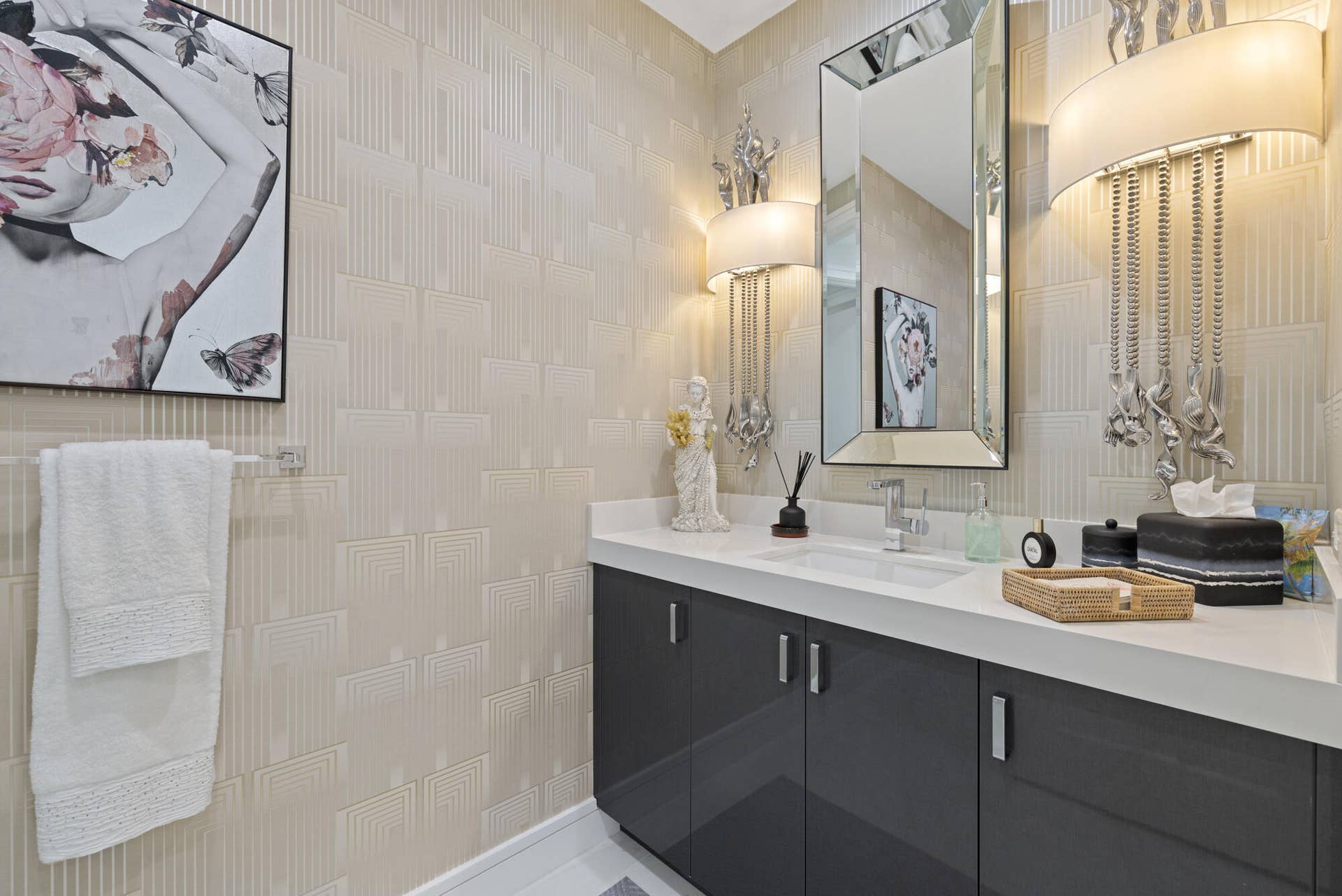 402 Ocean One Lane, Juno Beach, FL 33408 Guest Bath 3