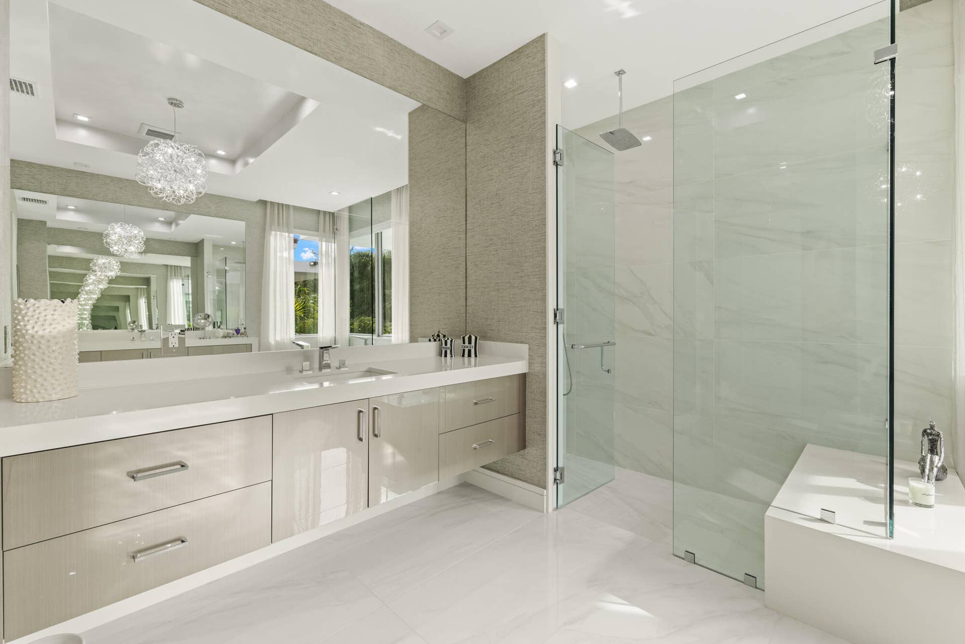 402 Ocean One Lane, Juno Beach, FL 33408 Huge Shower