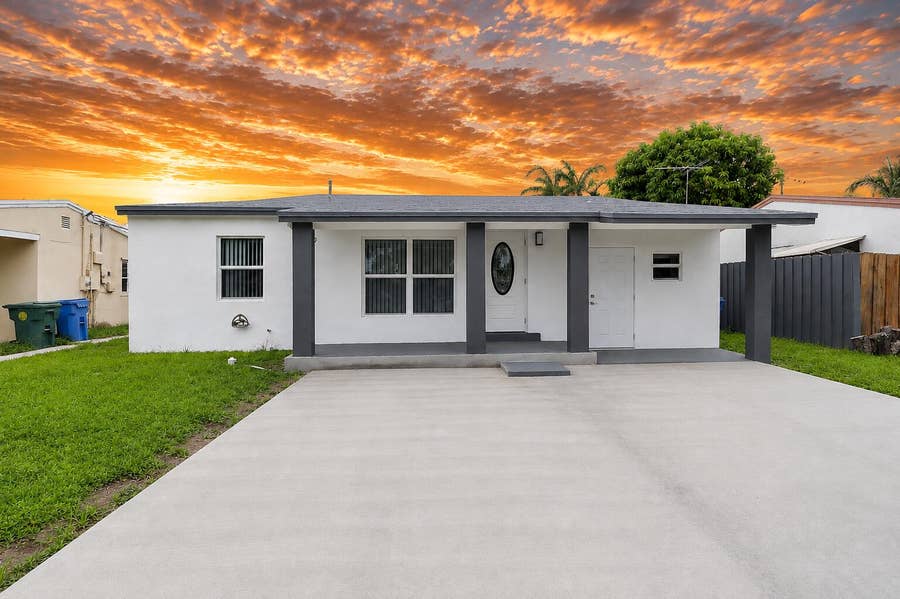 Property photo for 5209 N ANDREWS Avenue, Oakland Park, FL