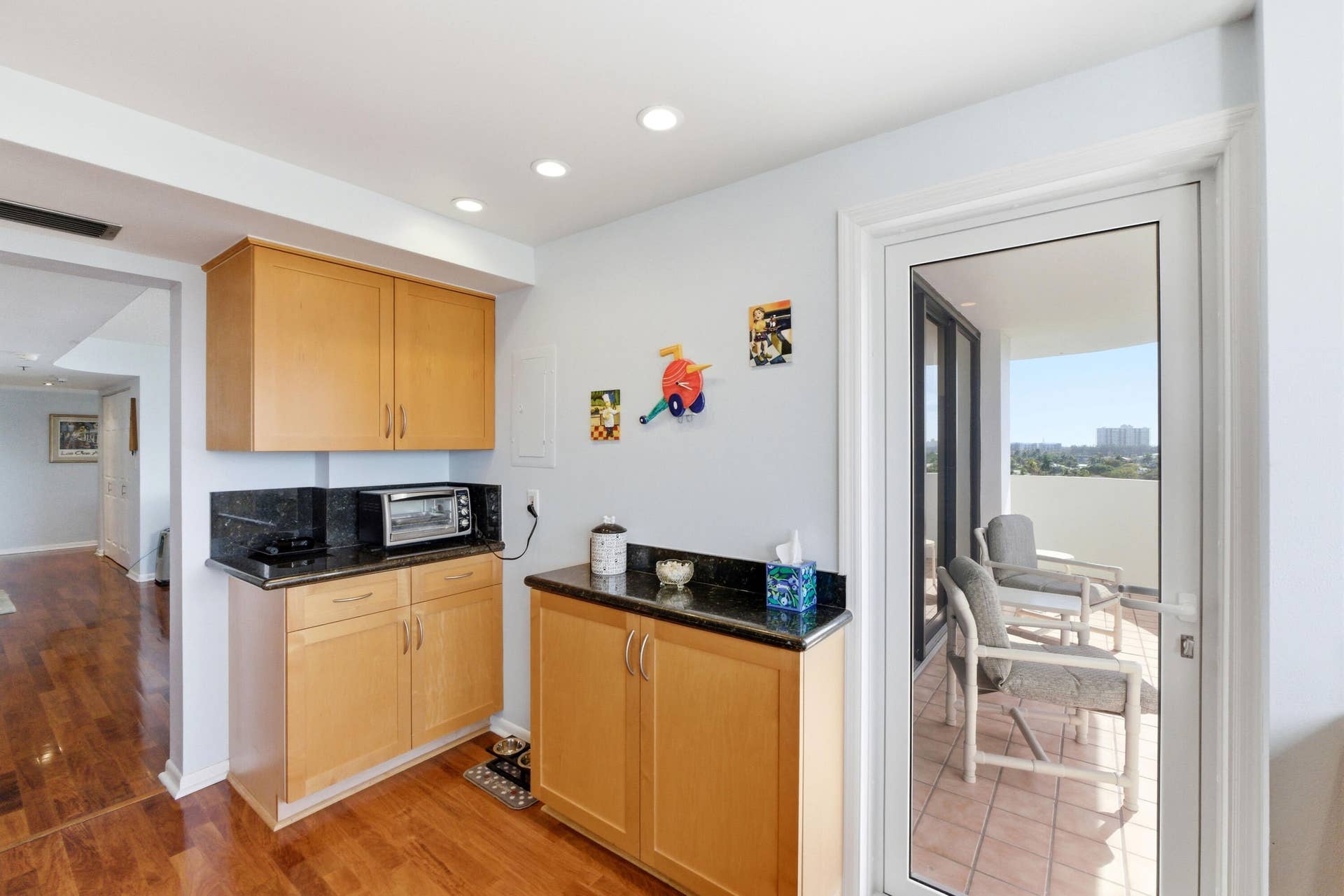 1361 South OCEAN Boulevard, #808, Pompano Beach, FL 33062 1361 S Ocean Blvd u808_054
