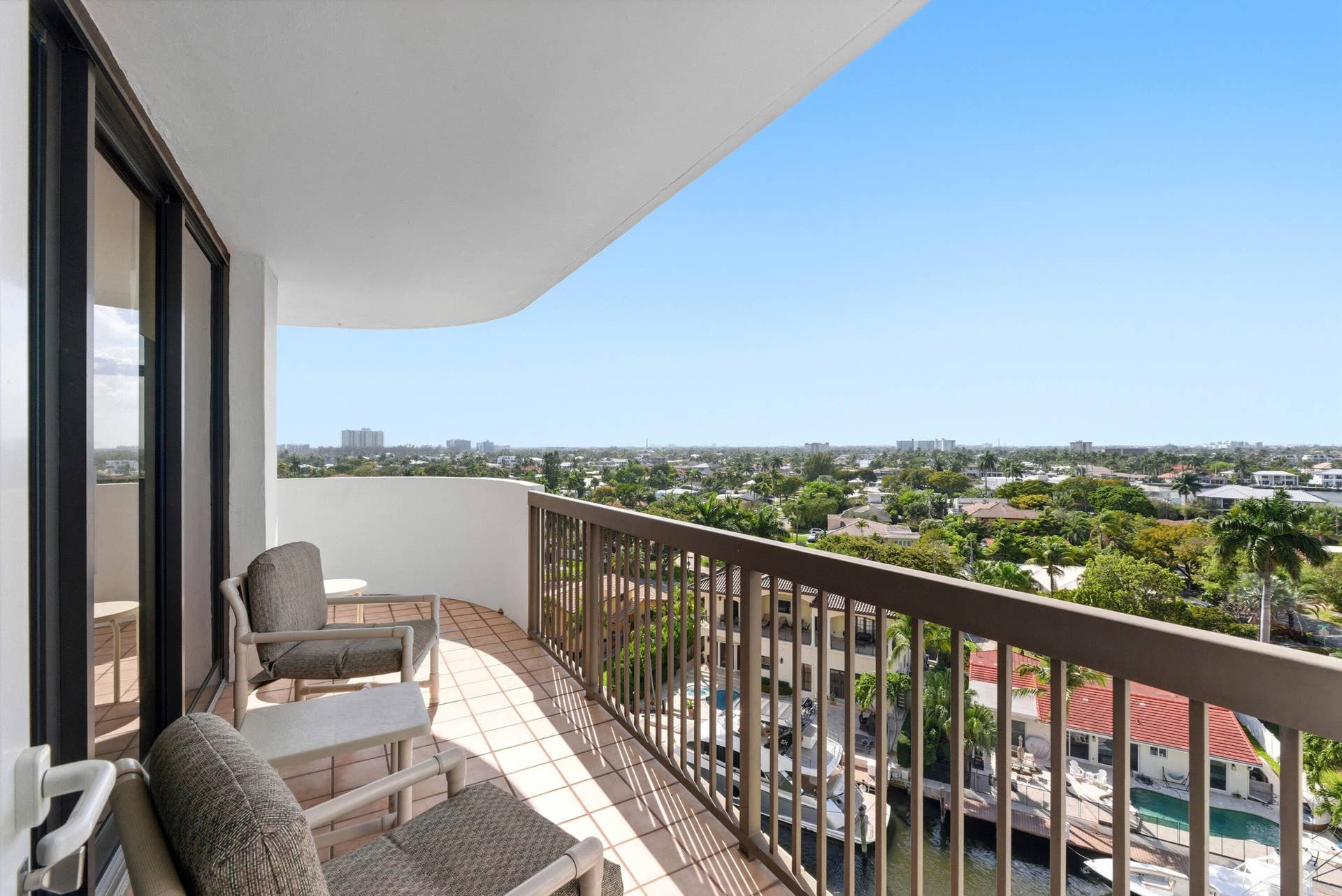 1361 South OCEAN Boulevard, #808, Pompano Beach, FL 33062 1361 S Ocean Blvd u808_032