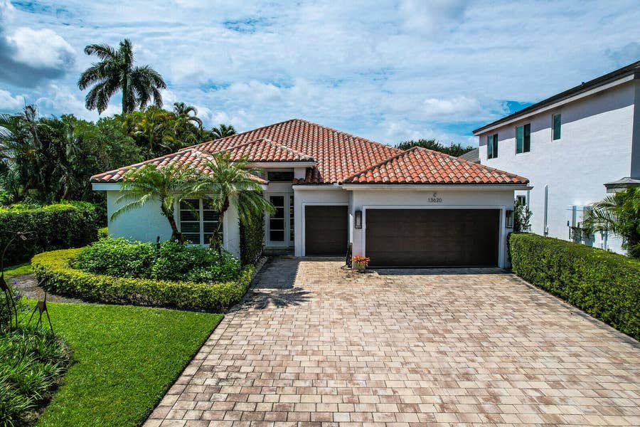 Property photo for 13620 Verde Drive, Palm Beach Gardens, FL