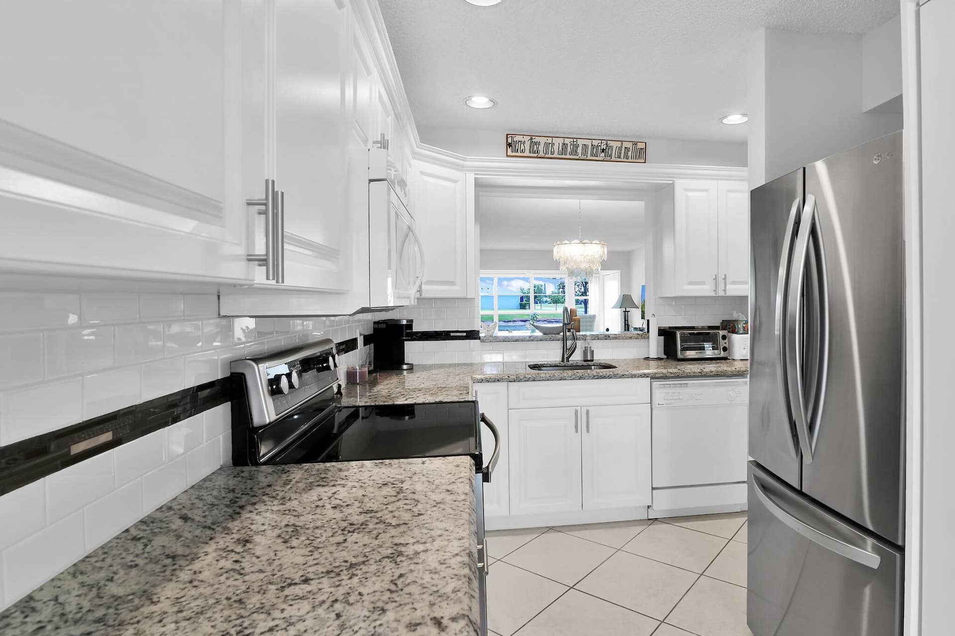 5910 VIA DELRAY Boulevard, #C, Delray Beach, FL 33484 Kitchen