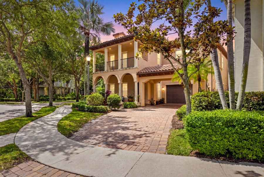 Property photo for 104 TULIP TREE Court, Jupiter, FL