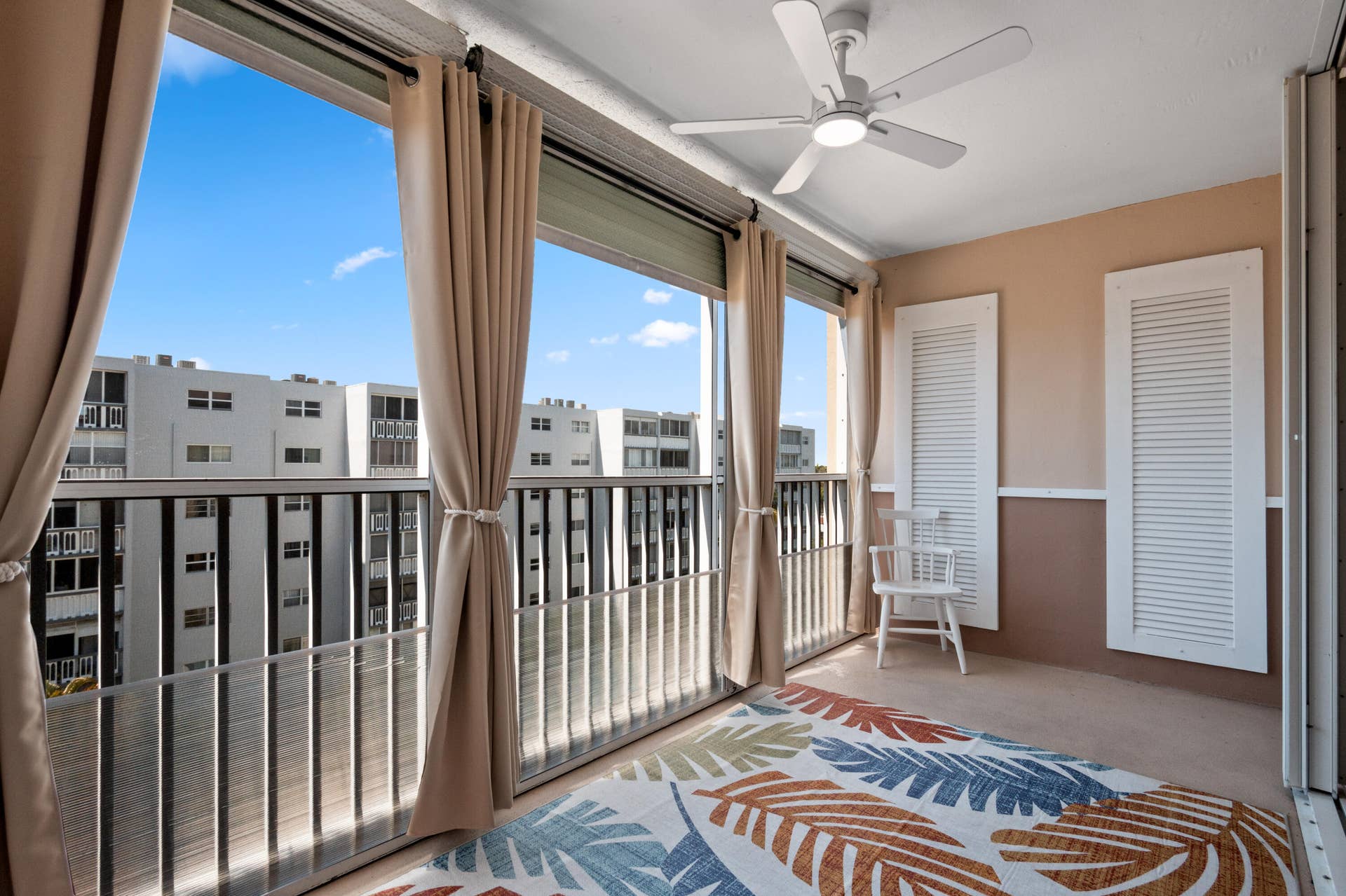620 NE 12th Avenue, #602, Hallandale Beach, FL 33009 IMG_8697