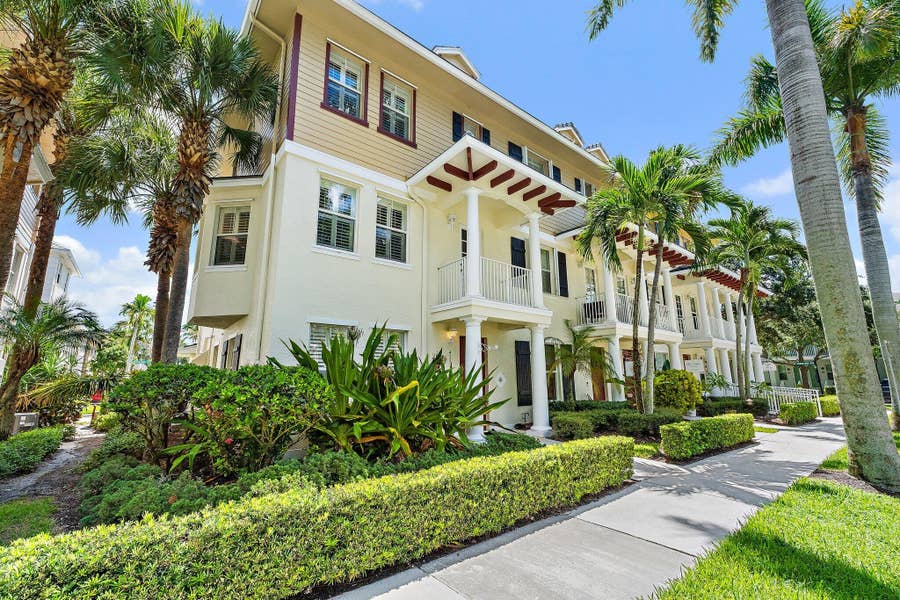 Property photo for 4273 E Main Street, Jupiter, FL