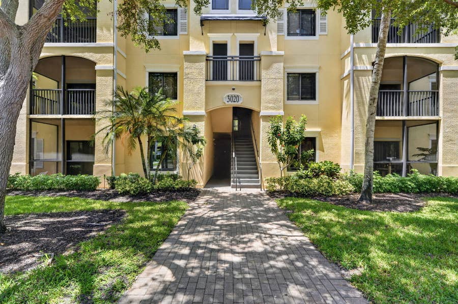 Property photo for 3020 Alcazar Place, #308, Palm Beach Gardens, FL