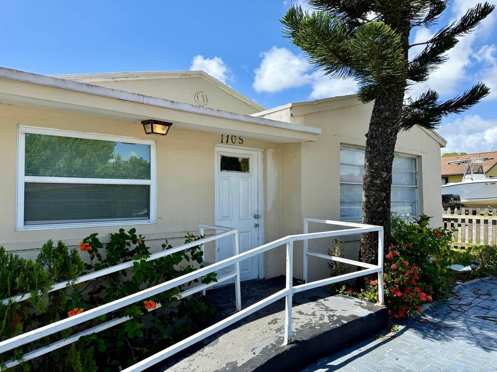 1105 W 34th Street, Riviera Beach, FL 33404 IMG_8617