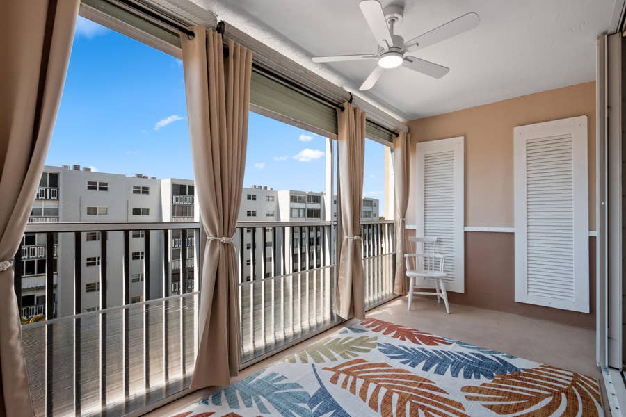 Property photo for 620 NE 12TH Avenue, #602, Hallandale Beach, FL