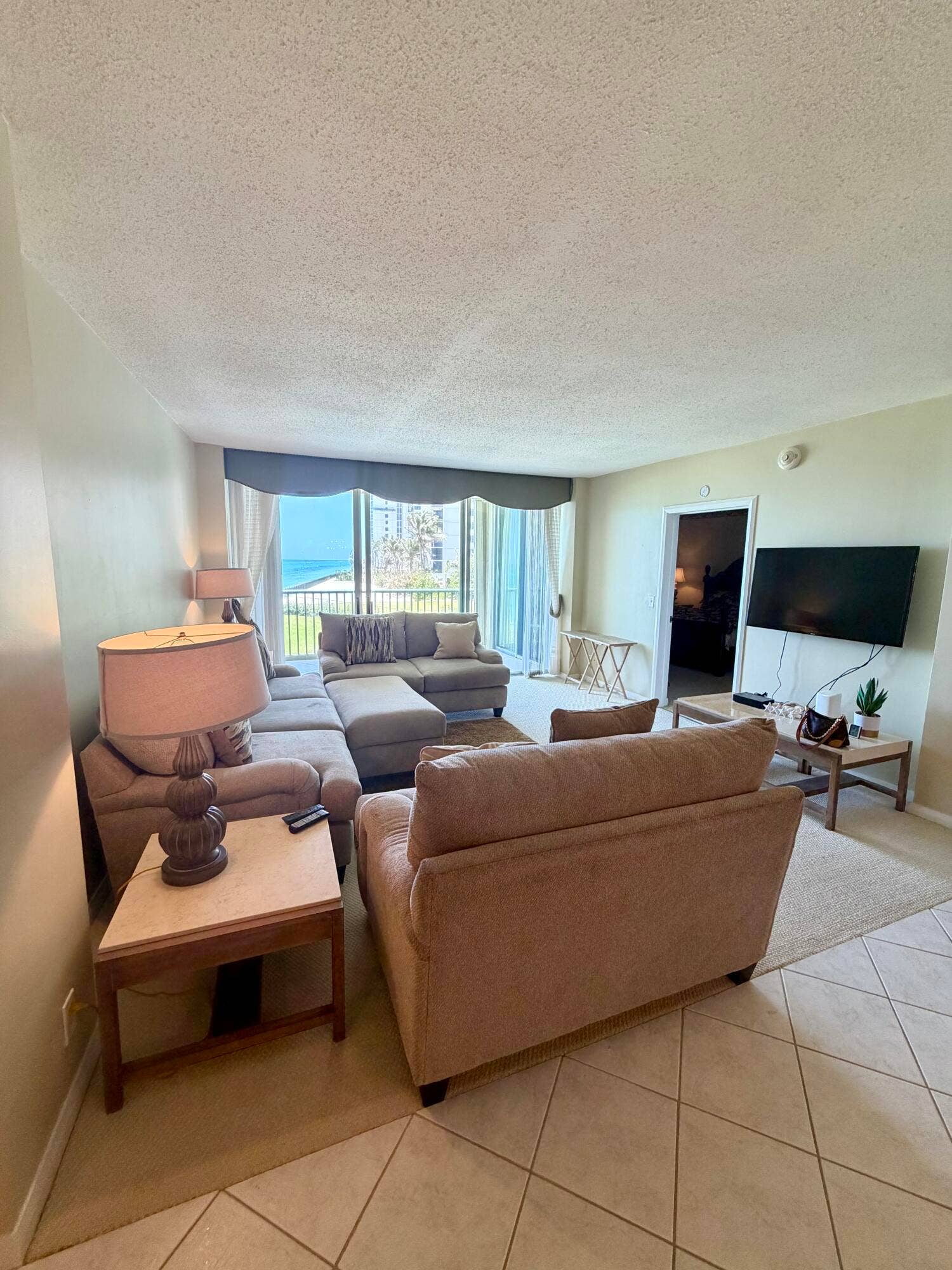 5400 N Ocean Drive, #2b, Singer Island, FL 33404 FullSizeRender