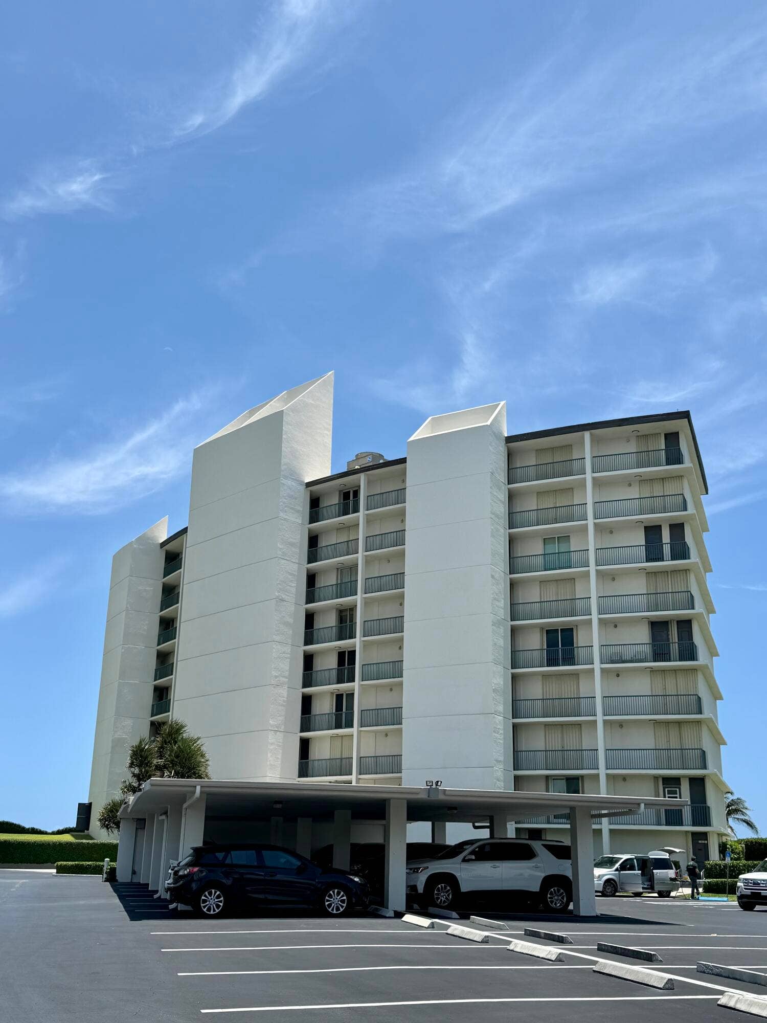 5400 N Ocean Drive, #2b, Singer Island, FL 33404 FullSizeRender