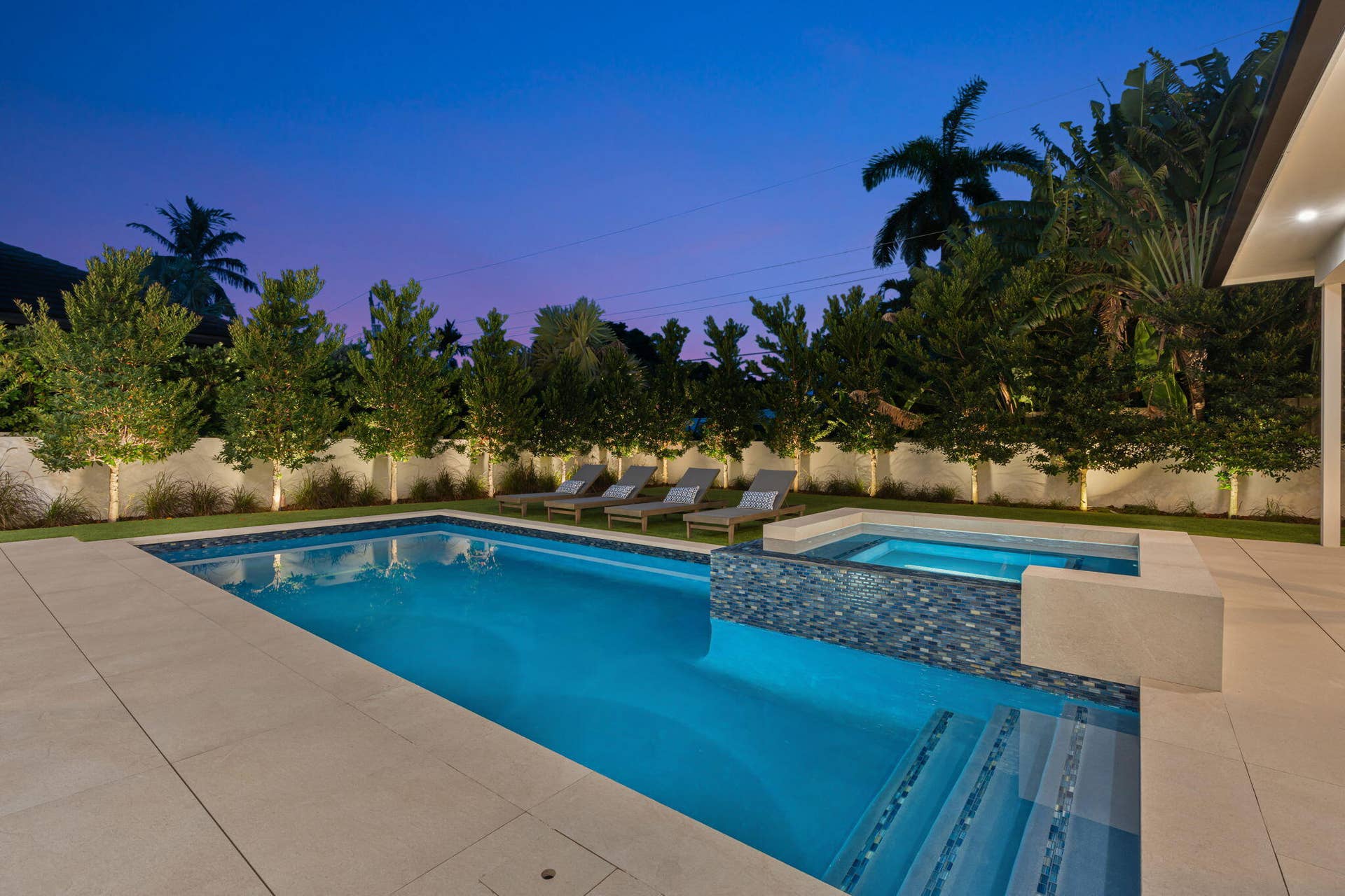2506 NE 14TH Street, Fort Lauderdale, FL 33304 Pool 2