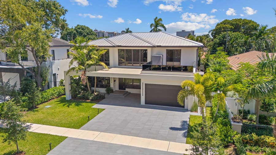 Property photo for 2506 NE 14TH Street, Fort Lauderdale, FL