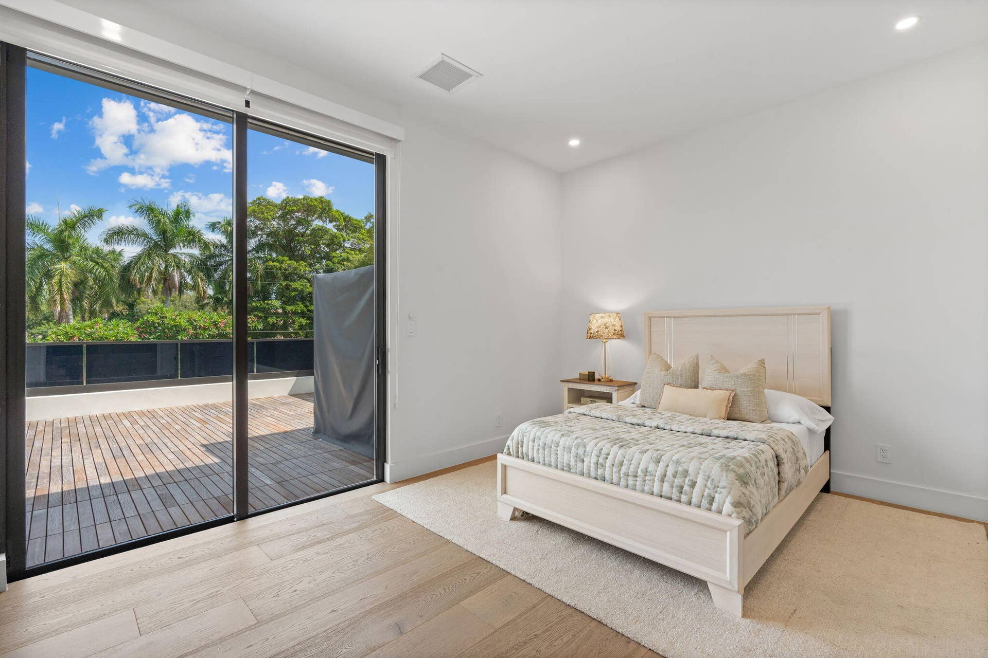 2506 NE 14TH Street, Fort Lauderdale, FL 33304 78-web-or-mls-2506 NE 14th St, Fort Laud