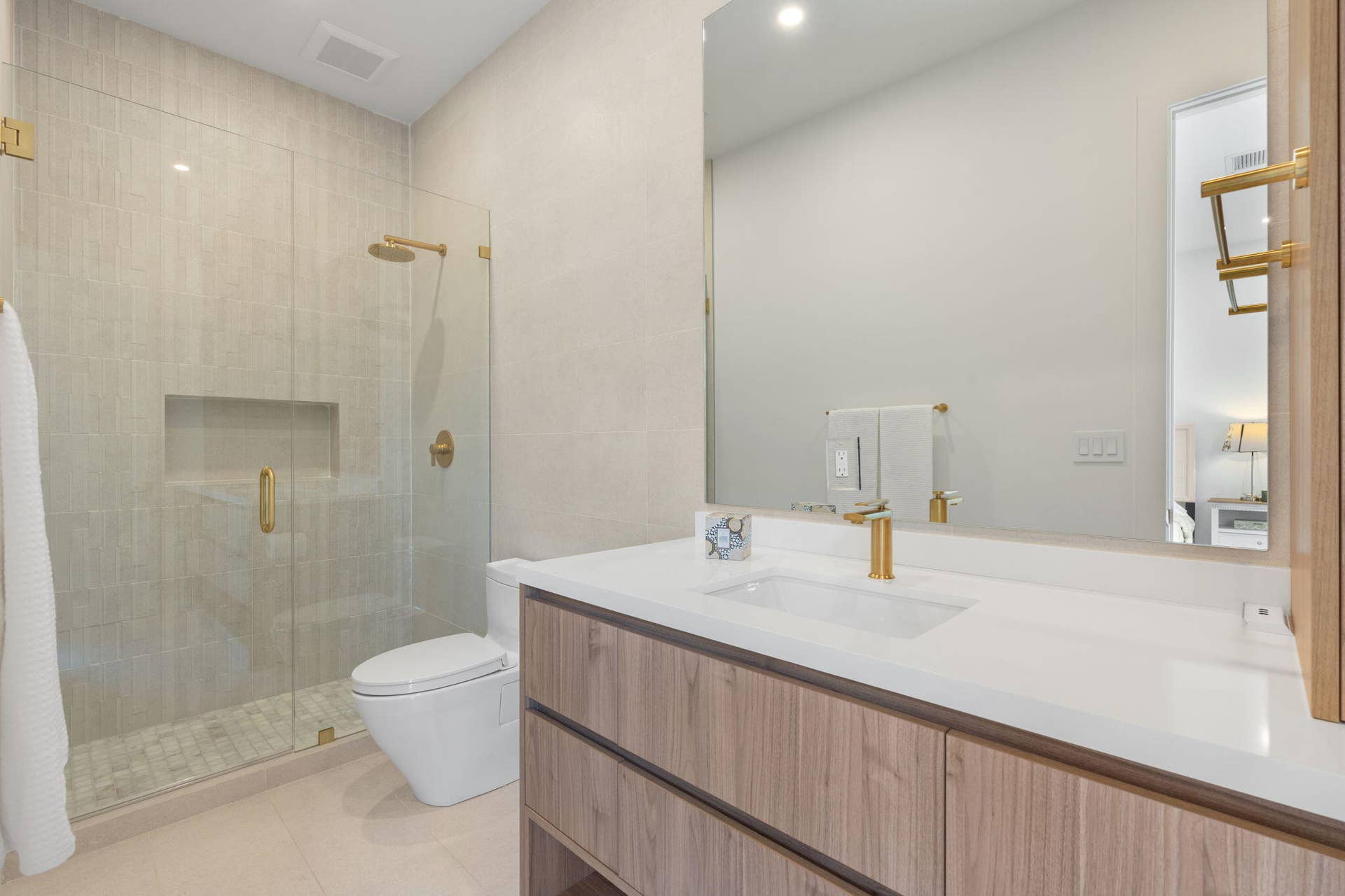 2506 NE 14TH Street, Fort Lauderdale, FL 33304 81-web-or-mls-2506 NE 14th St, Fort Laud