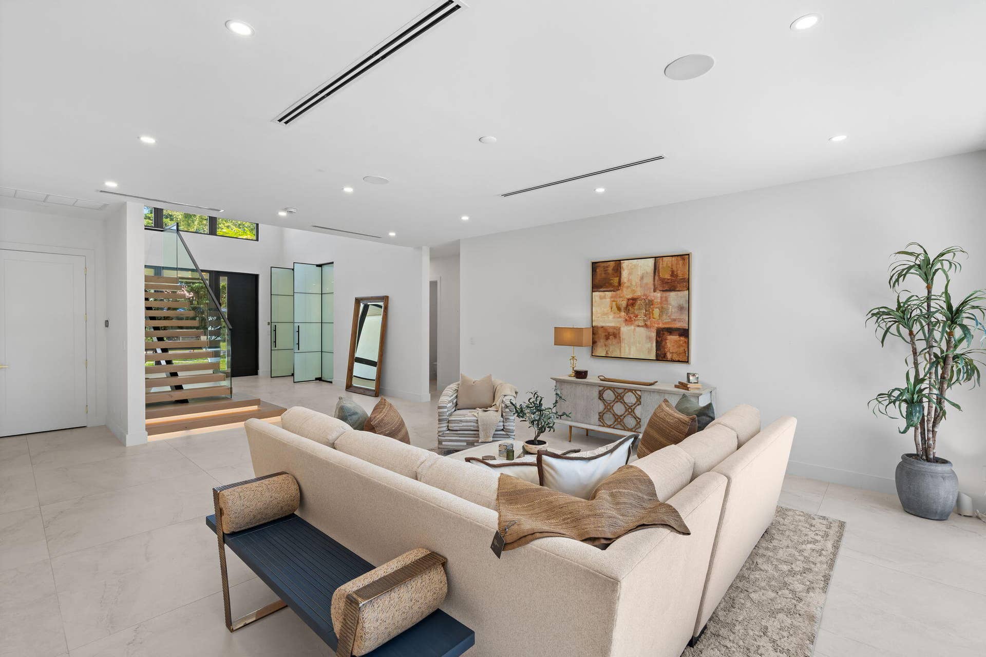 2506 NE 14TH Street, Fort Lauderdale, FL 33304 22-web-or-mls-DSC01456