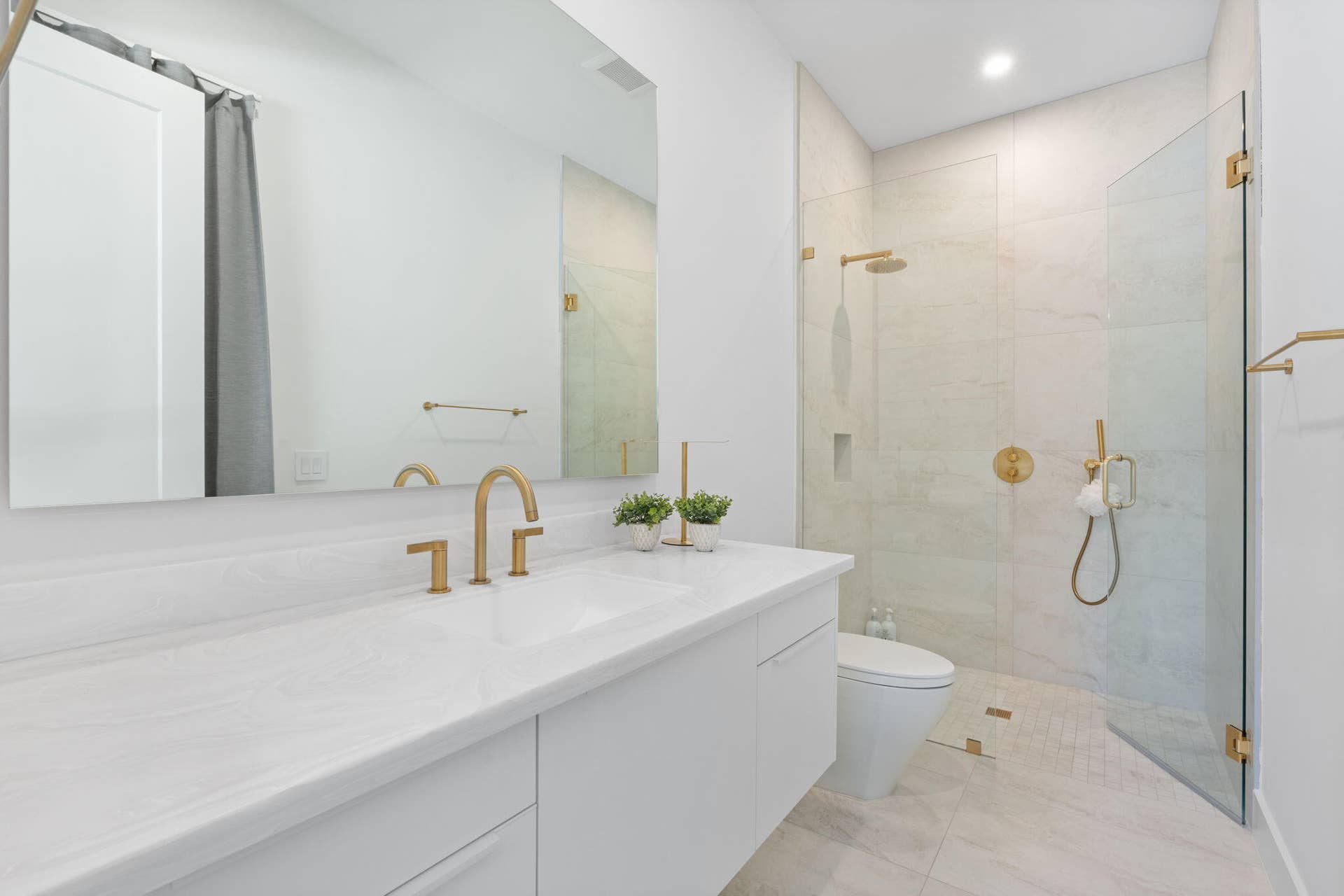 2506 NE 14TH Street, Fort Lauderdale, FL 33304 47-web-or-mls-DSC01591